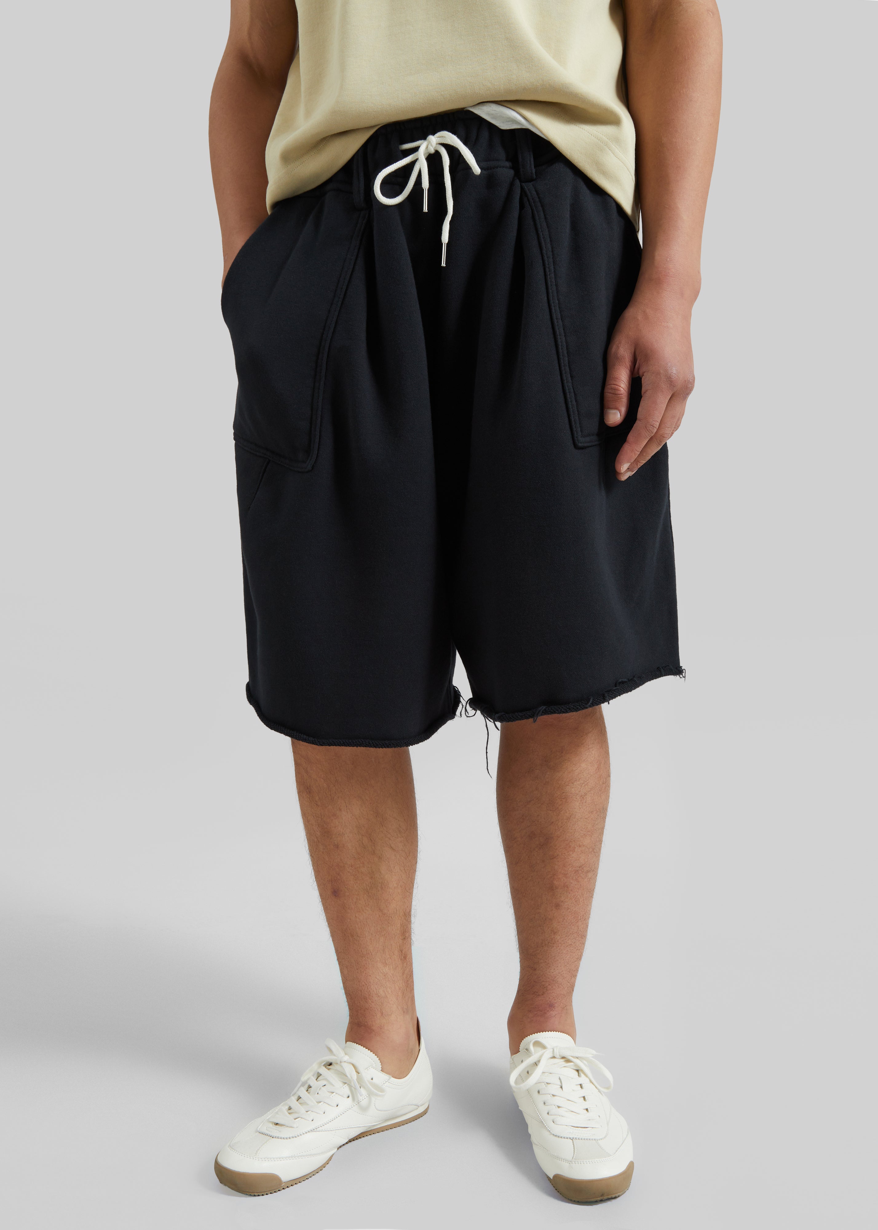 Bellino Raw Hem Sweatshorts - Black - 2