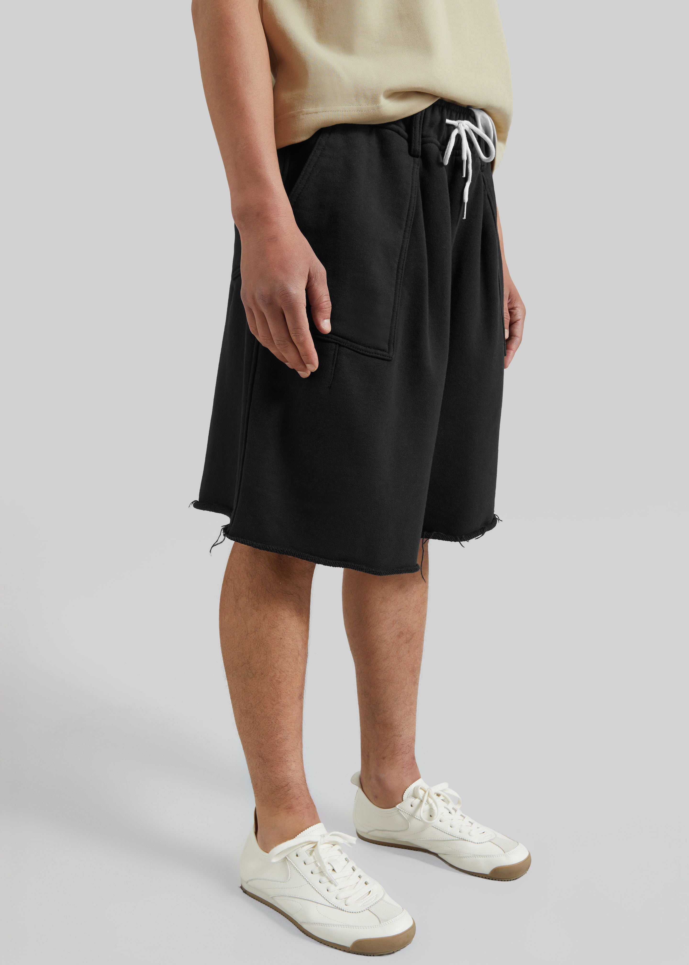 Bellino Raw Hem Sweatshorts - Black - 5