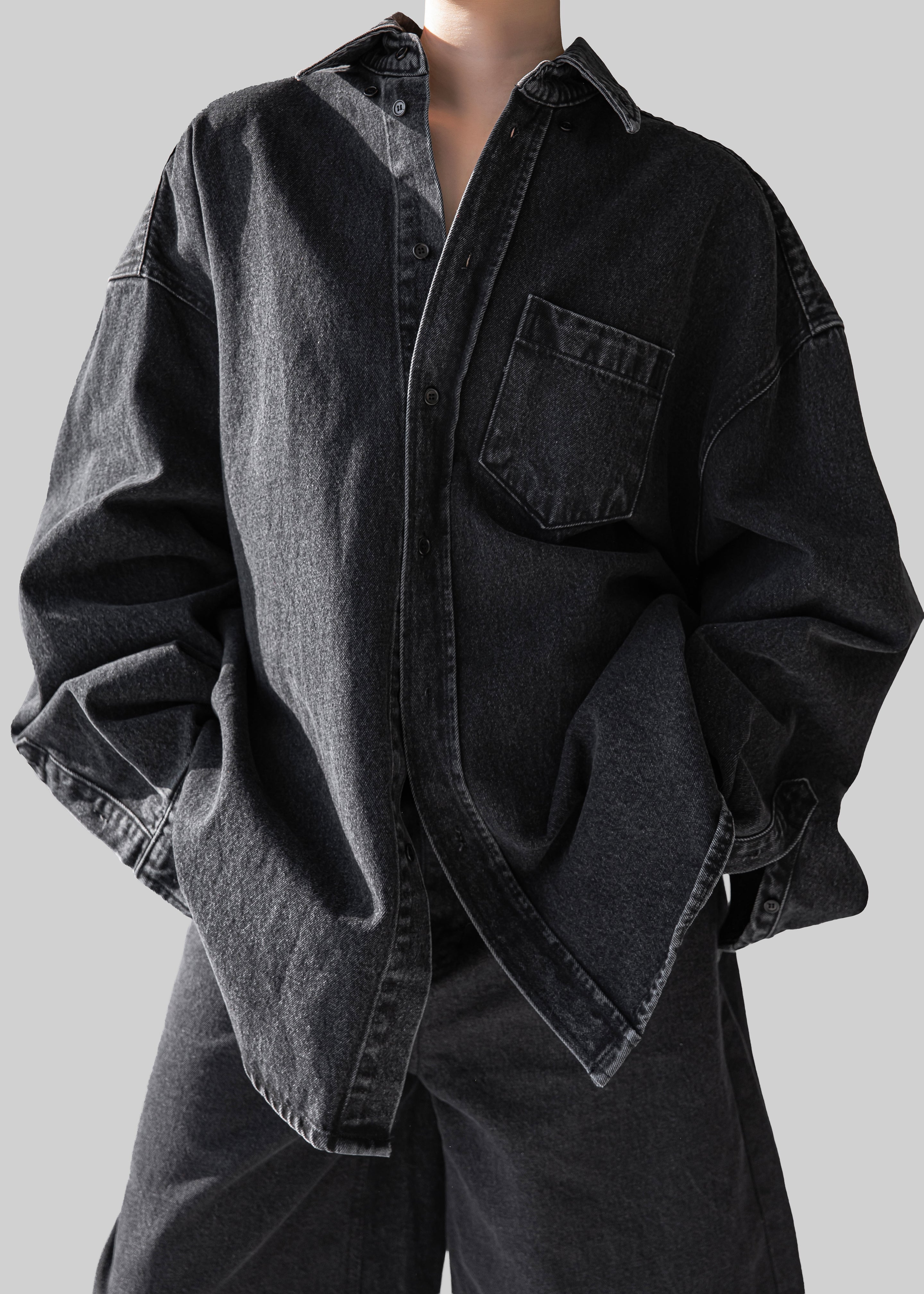 Belvis Oversized Denim Shirt - Black Wash – The Frankie Shop