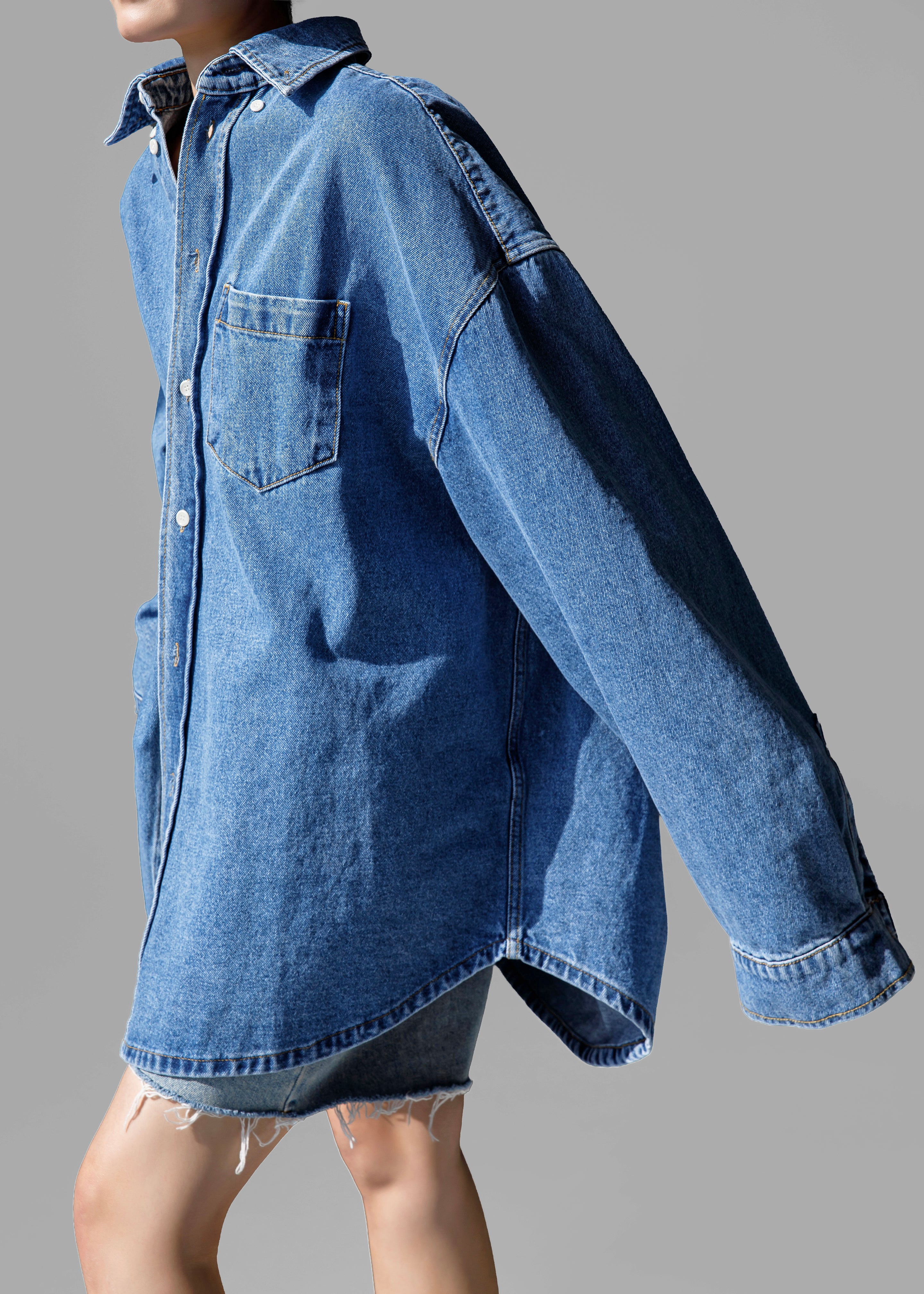 Belvis Oversized Denim Shirt - Medium Wash – The Frankie Shop
