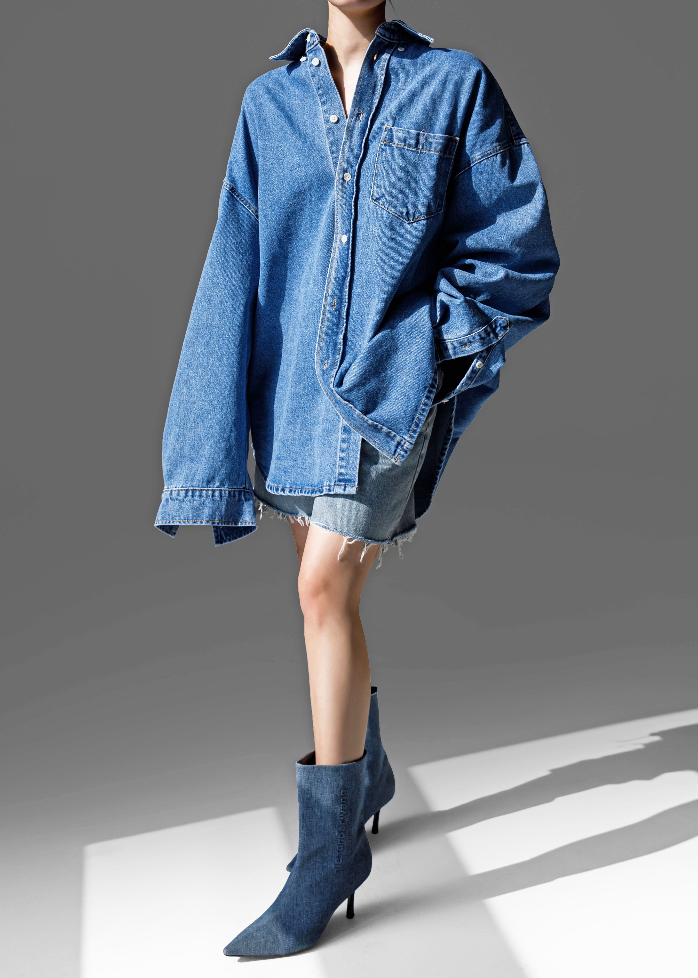 Belvis Oversized Denim Shirt - Medium Wash - 9