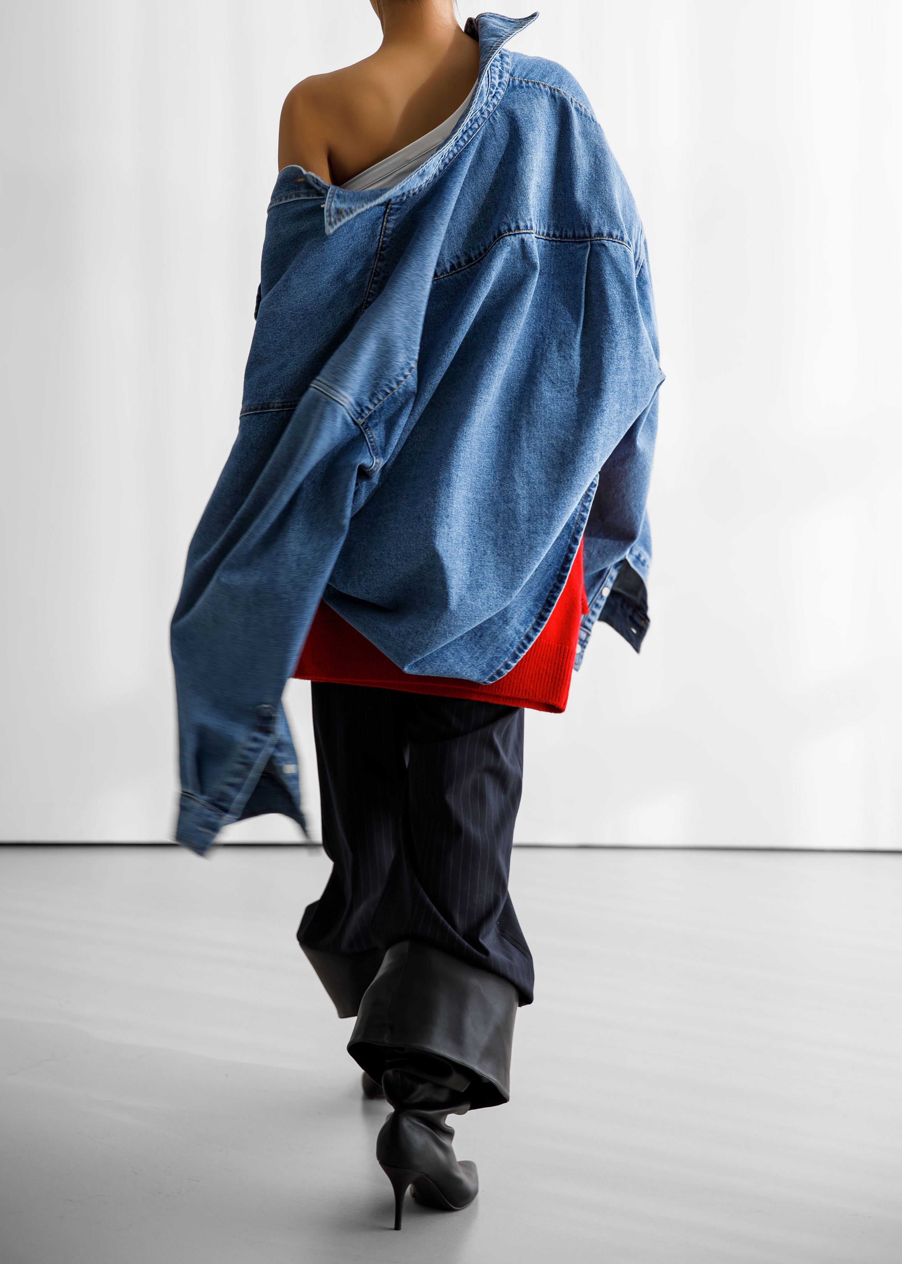 Belvis Oversized Denim Shirt - Medium Wash - 11