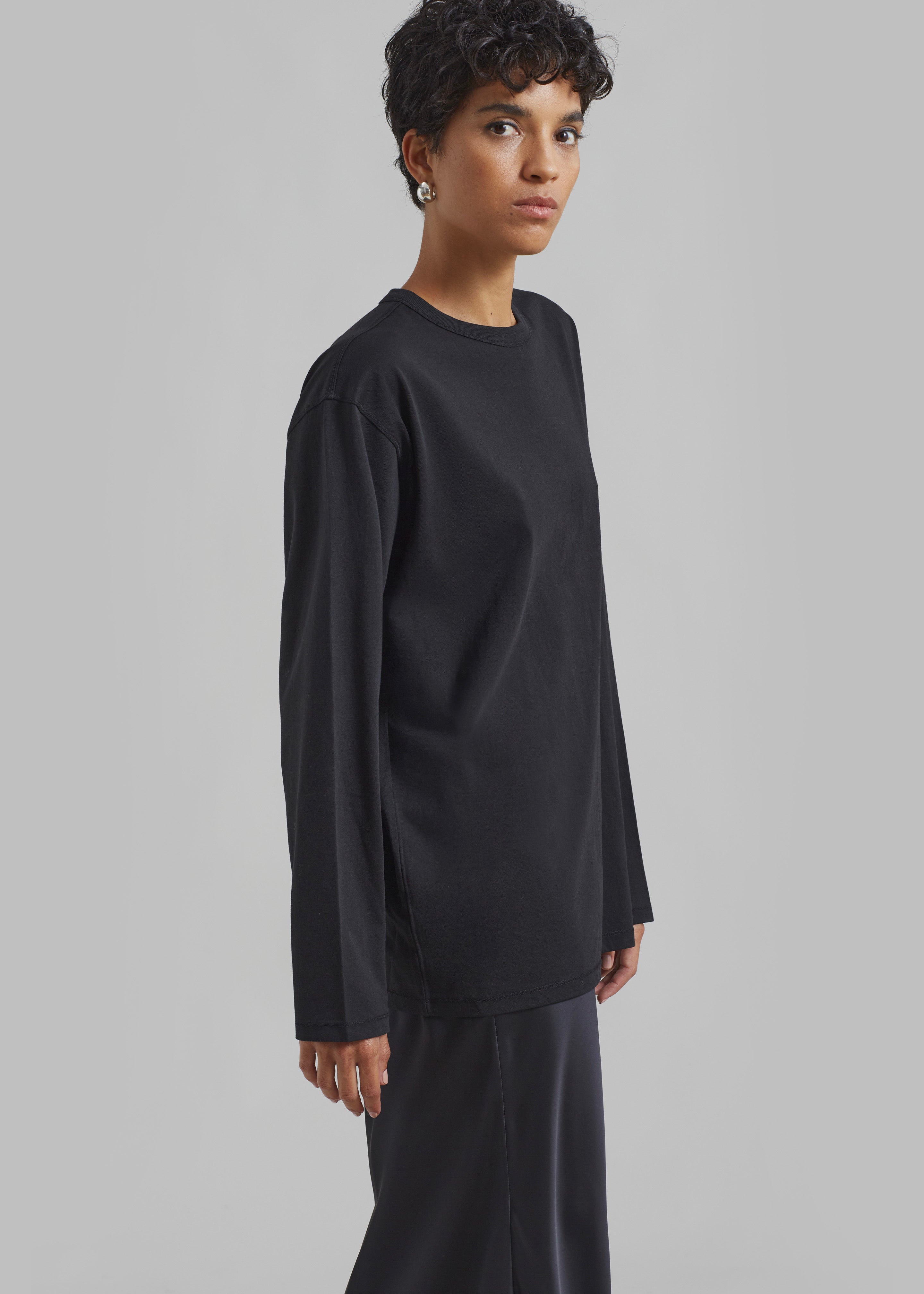 Bennett Long Sleeves Tee - Black - 1