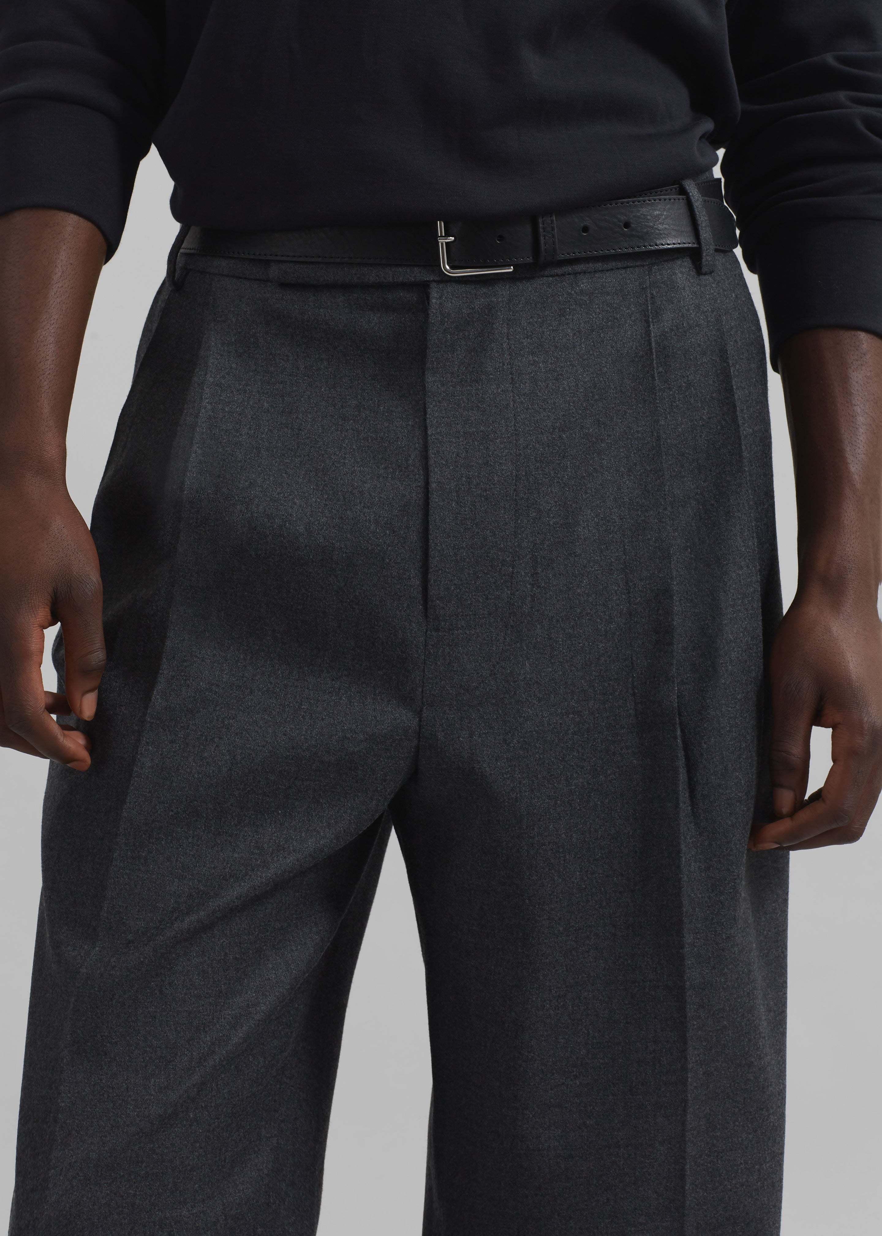 Beo Wool Flannel Suit Pants - Charcoal - 3