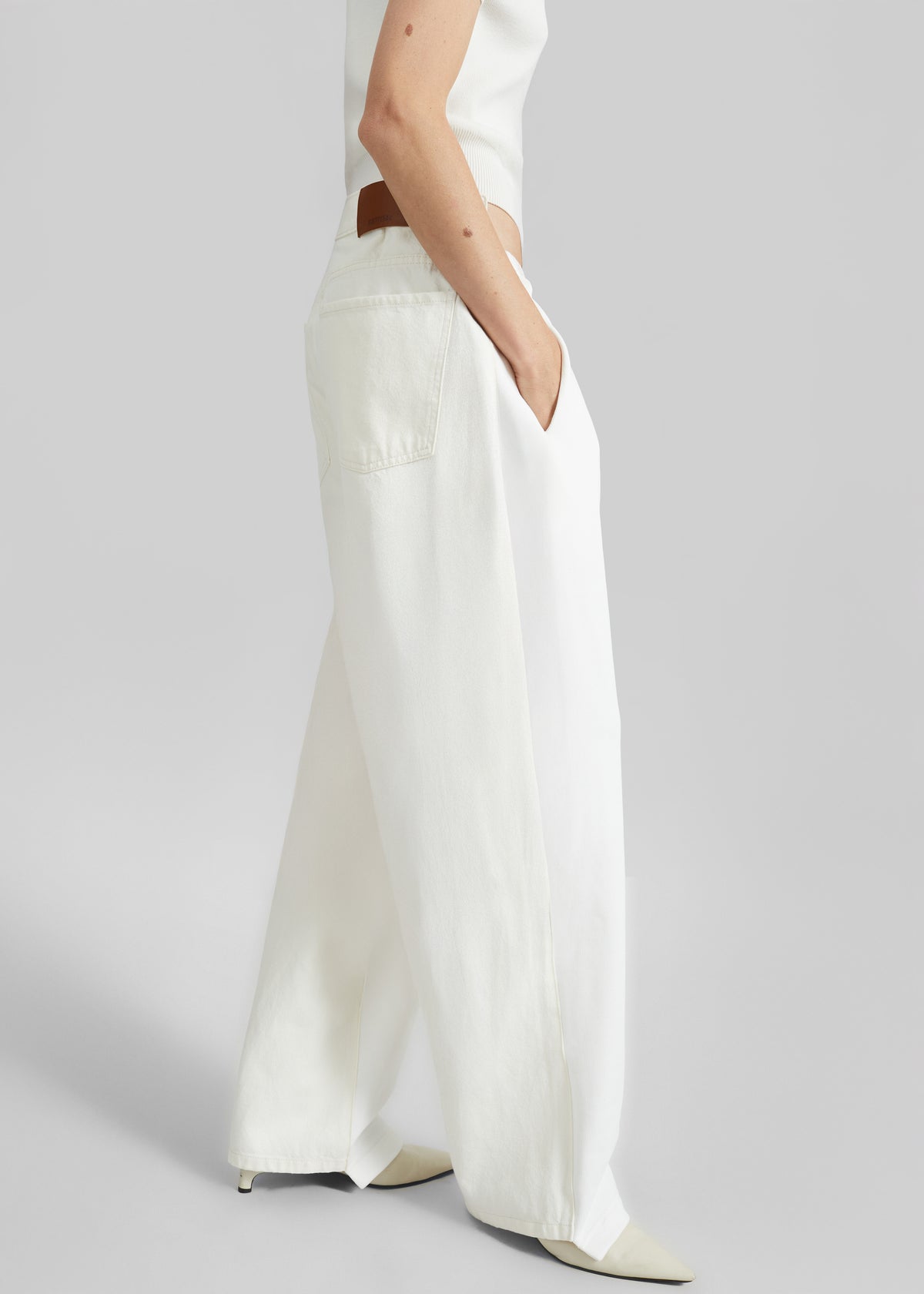 Bettter Track Denim Trousers - White - 3