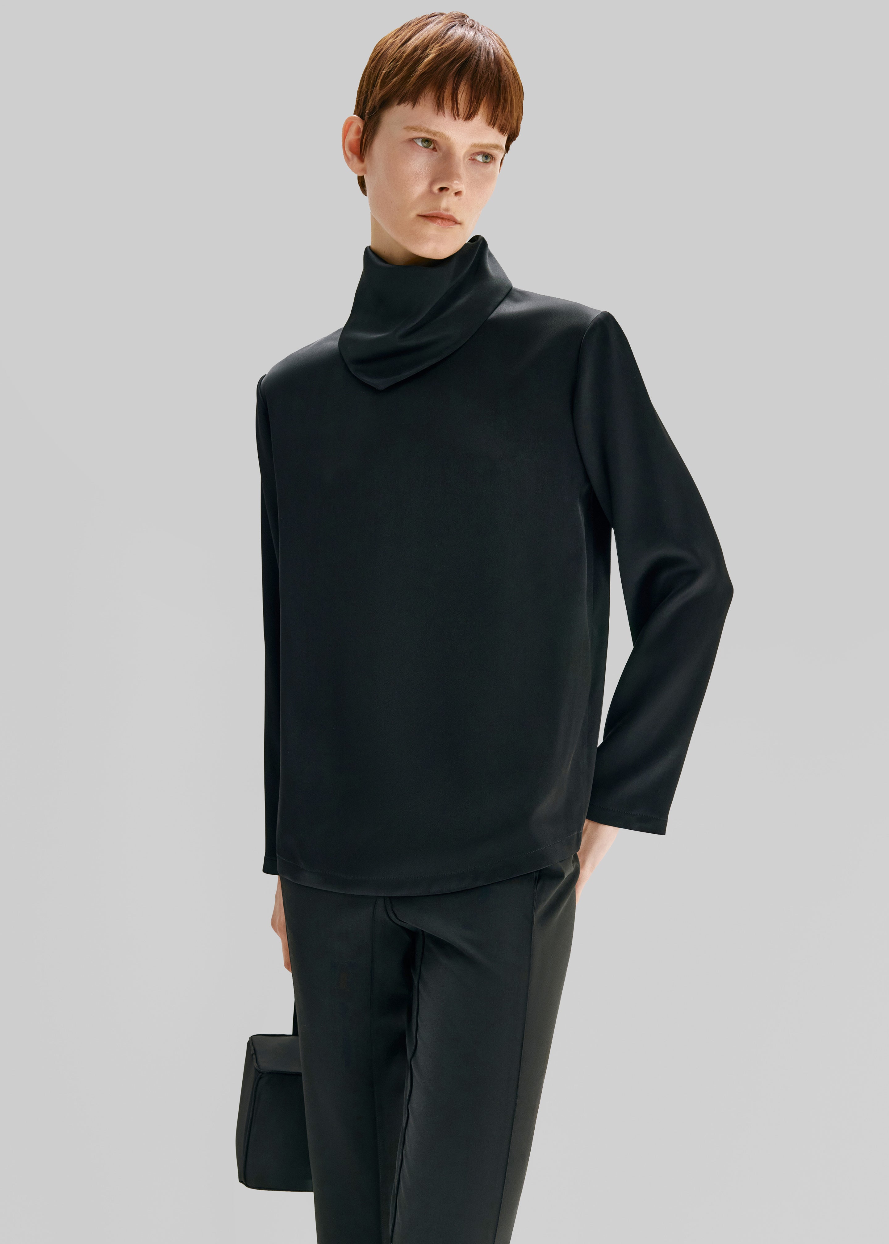 Bevza Hustka Collar Blouse - Black - 2