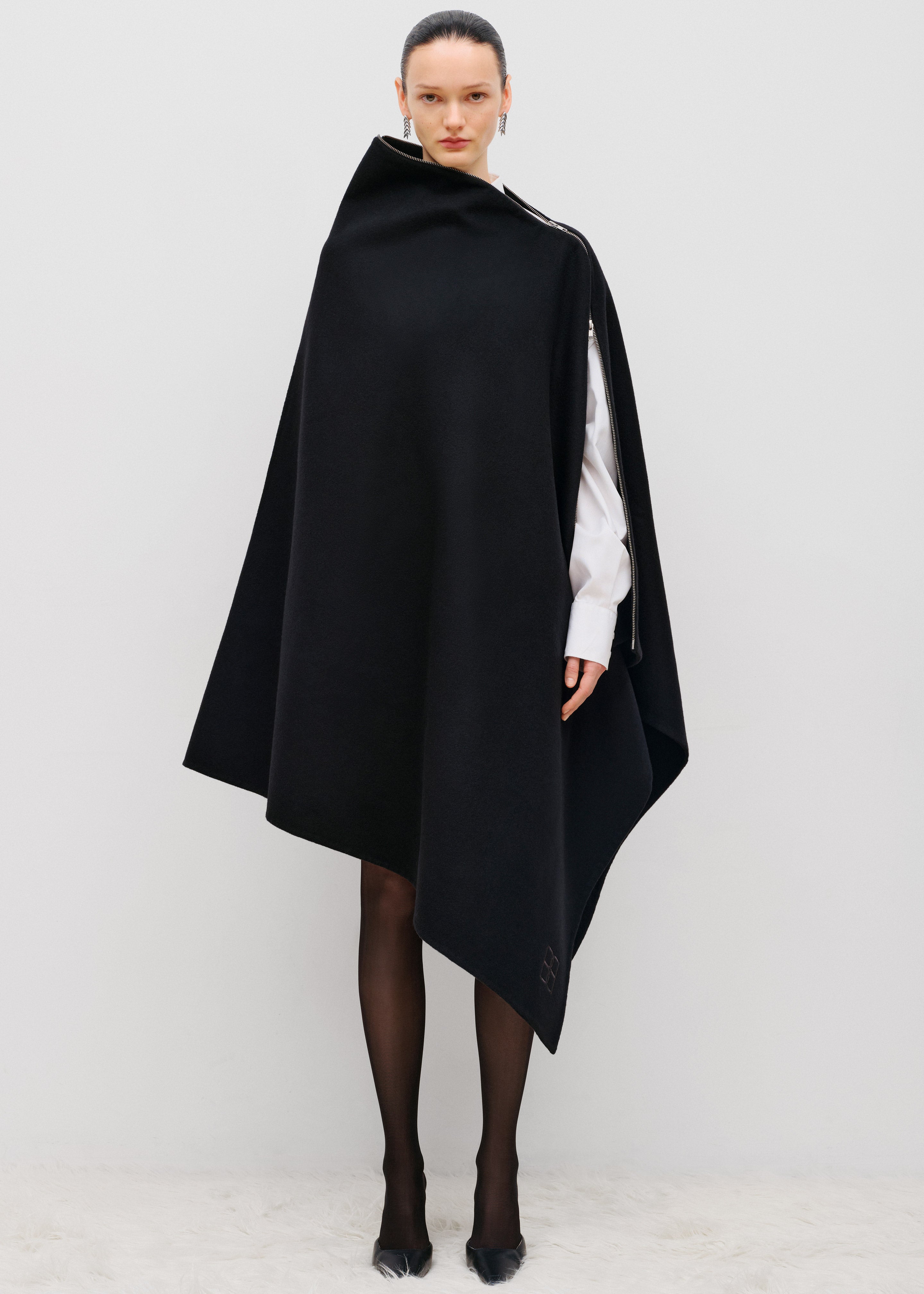 Bevza Zipper Cape - Black - 3