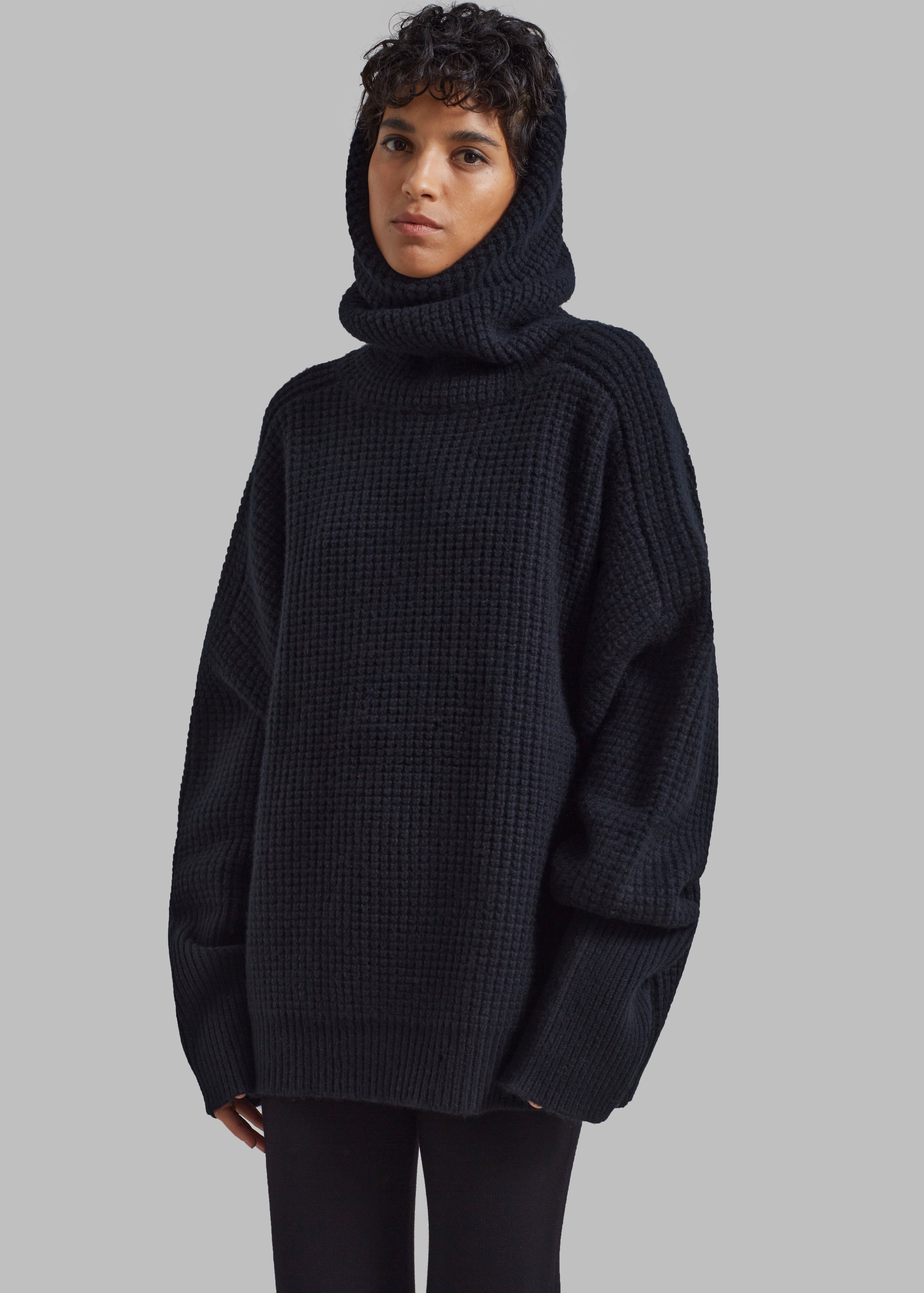 Superlative turtleneck clearance black soso