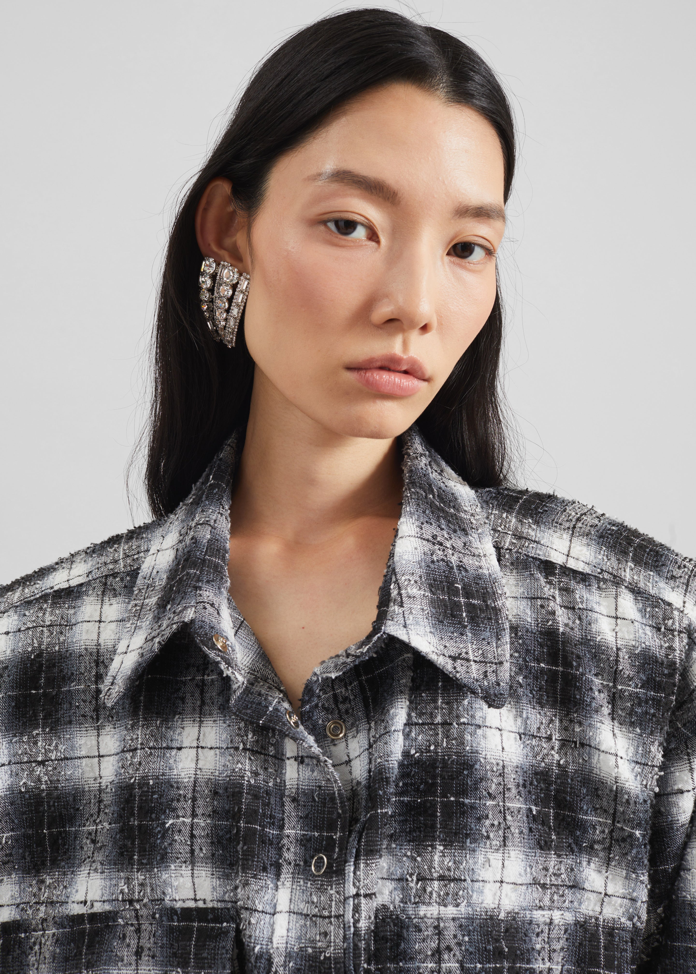 Biasca Distressed Cropped Shirt - Black Plaid - 5