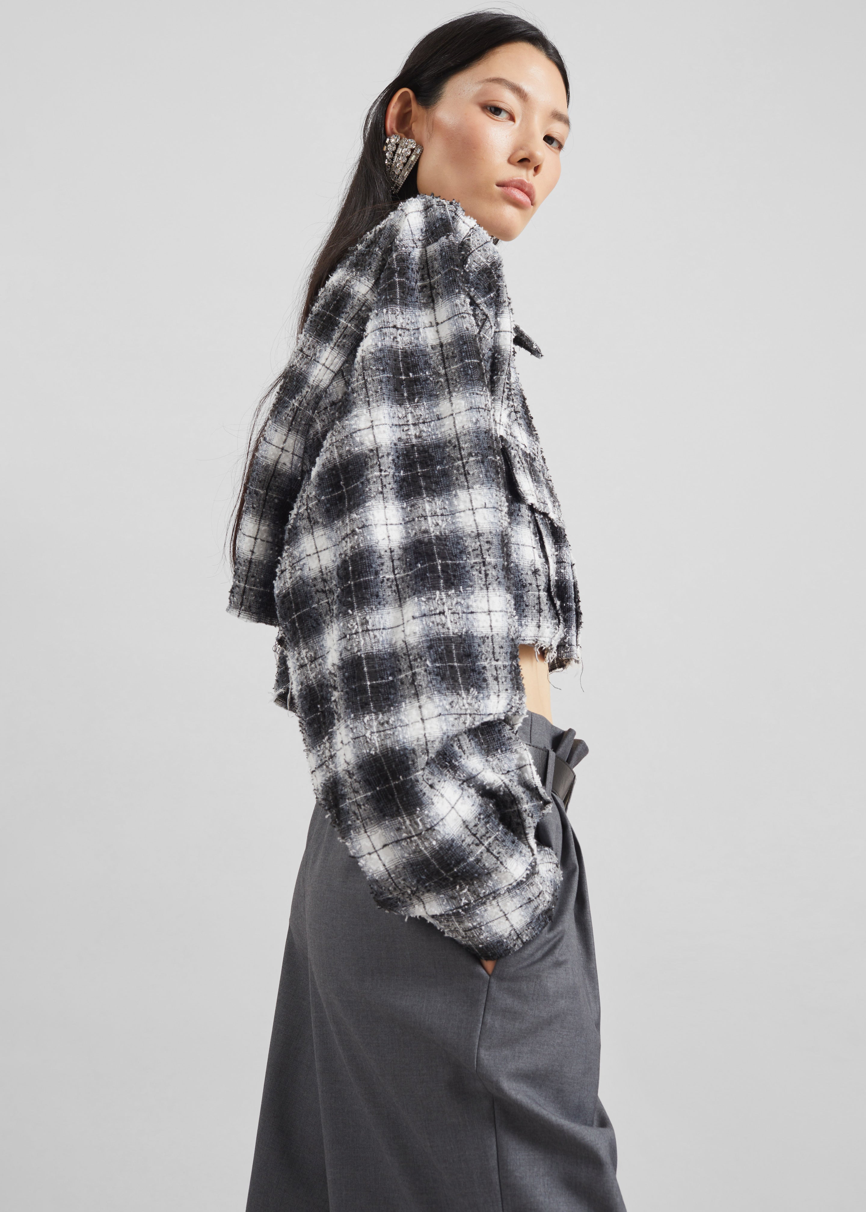 Biasca Distressed Cropped Shirt - Black Plaid - 4