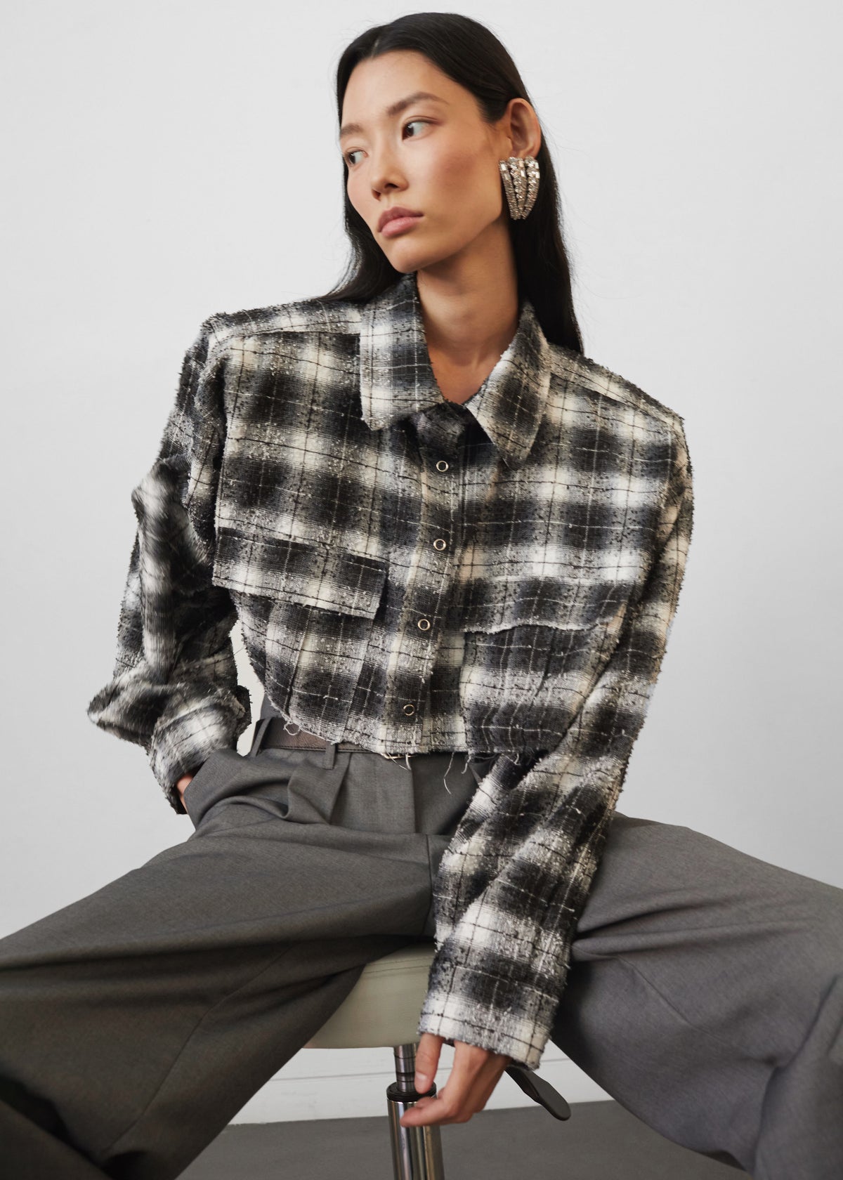 Biasca Distressed Cropped Shirt - Black Plaid - 2