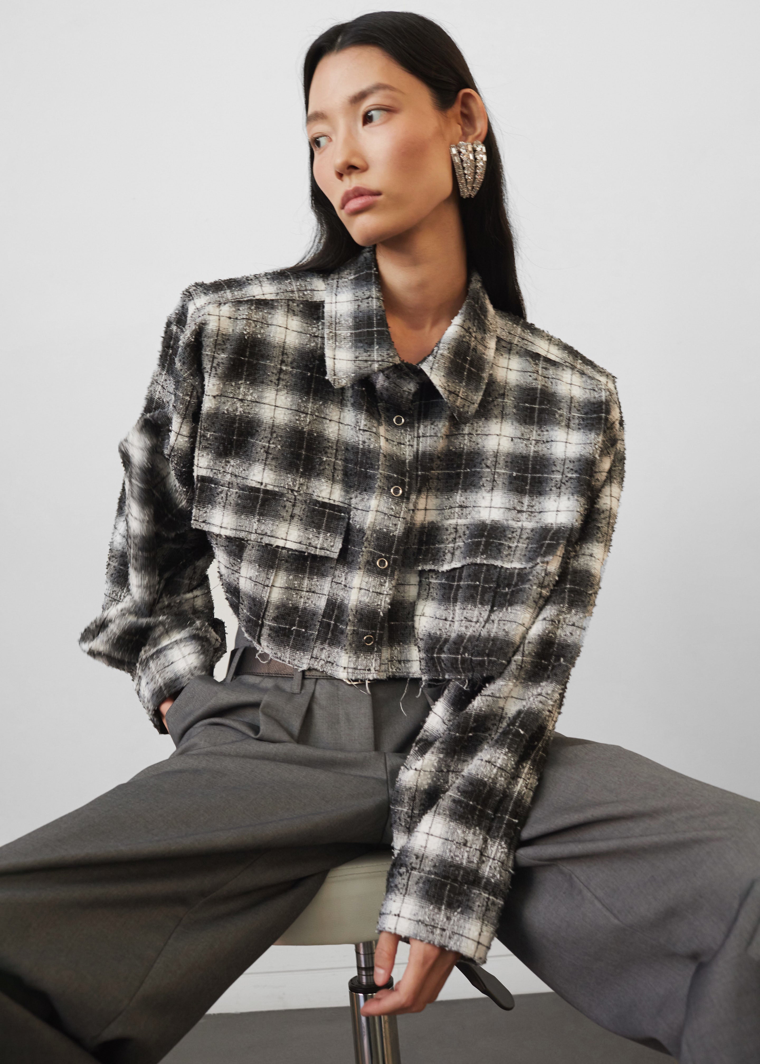 Biasca Distressed Cropped Shirt - Black Plaid - 2