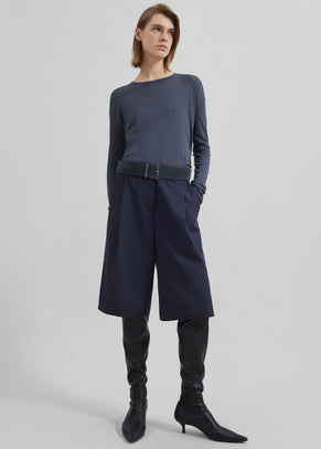 Bilbao Pleated Bermuda Shorts - Navy