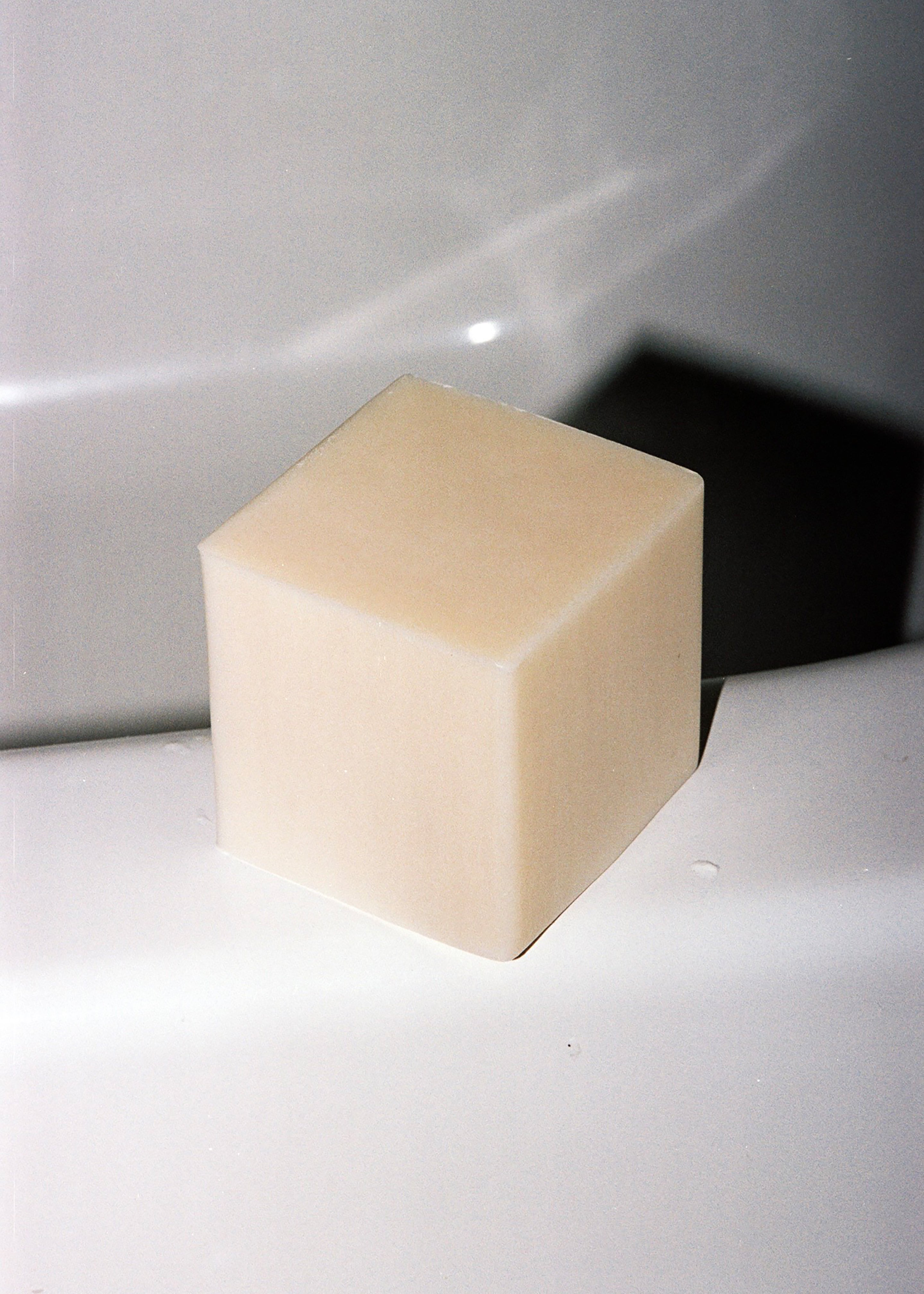 Binu Binu Big Block Soap - Ae Gi Super Mild - 1