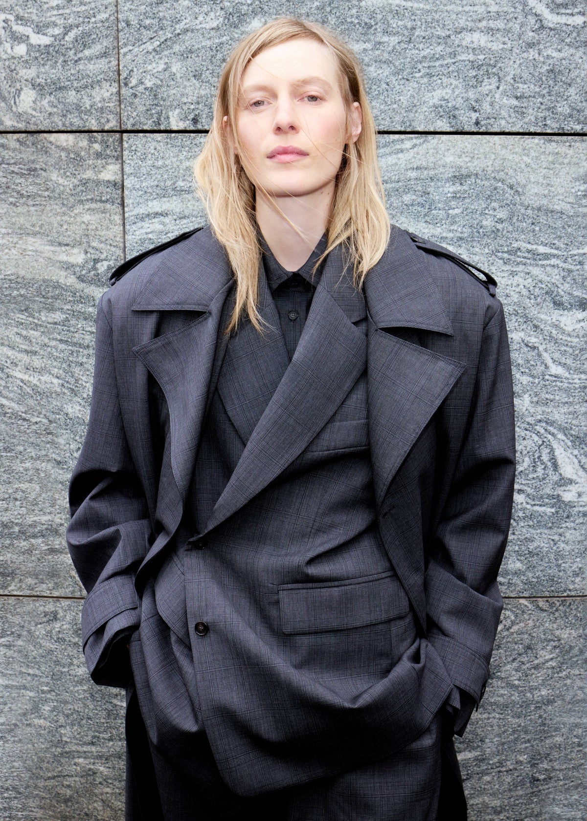 Bleecker Plaid Trench Coat - Dark Grey - 7