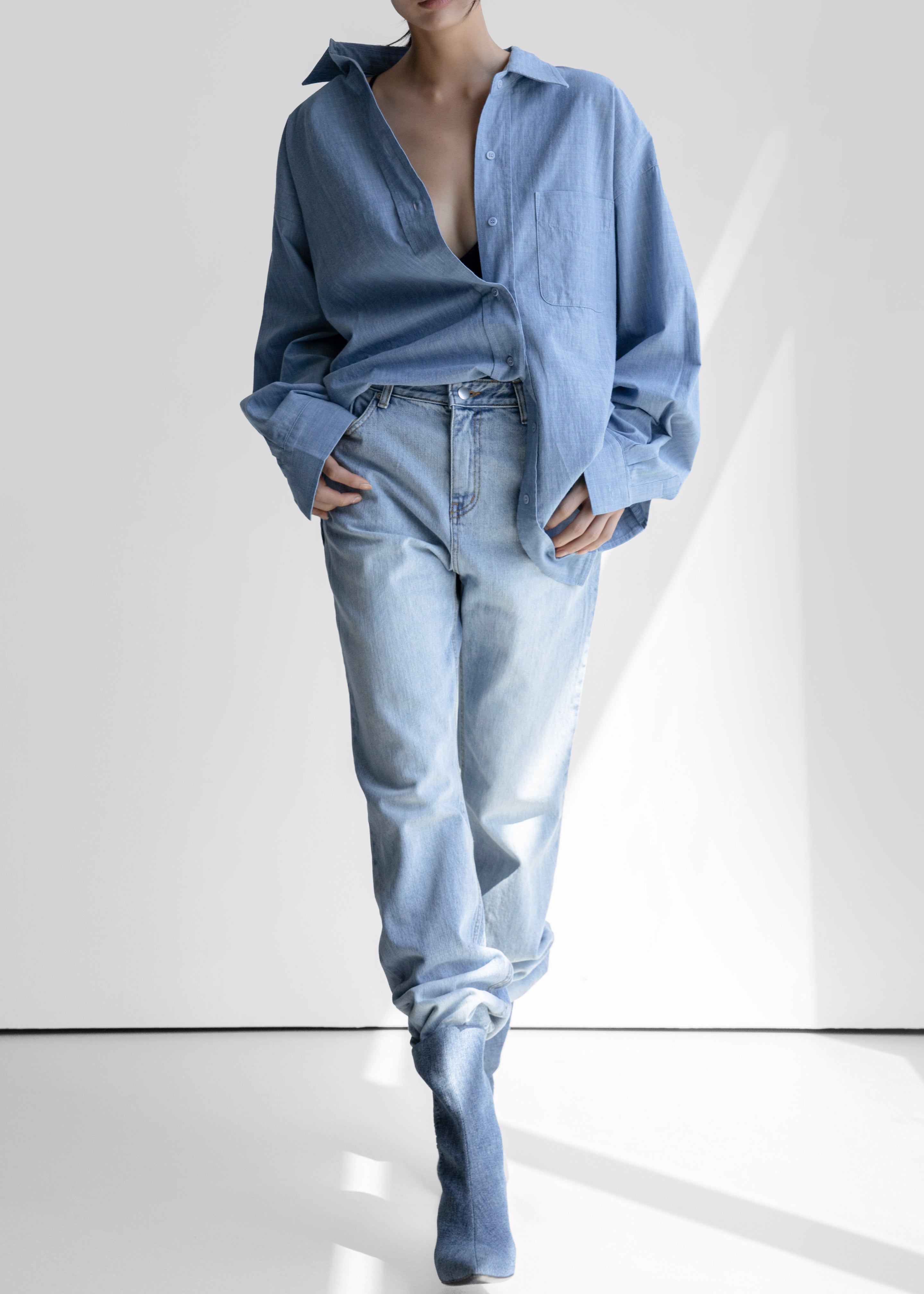 Braila Straight Leg Jeans - Light Wash - 9