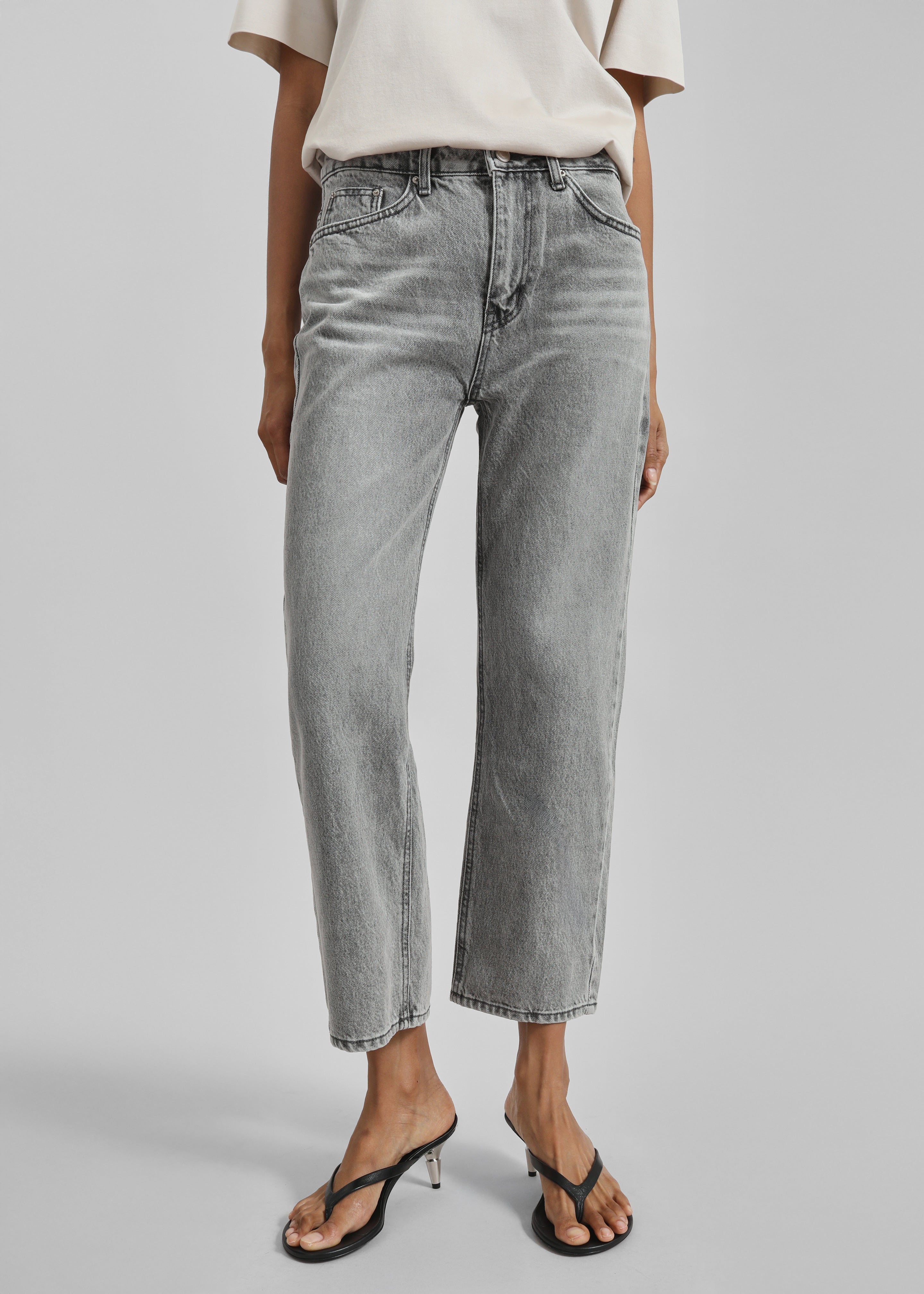 Brannor Straight Leg Jeans - Grey Wash - 6