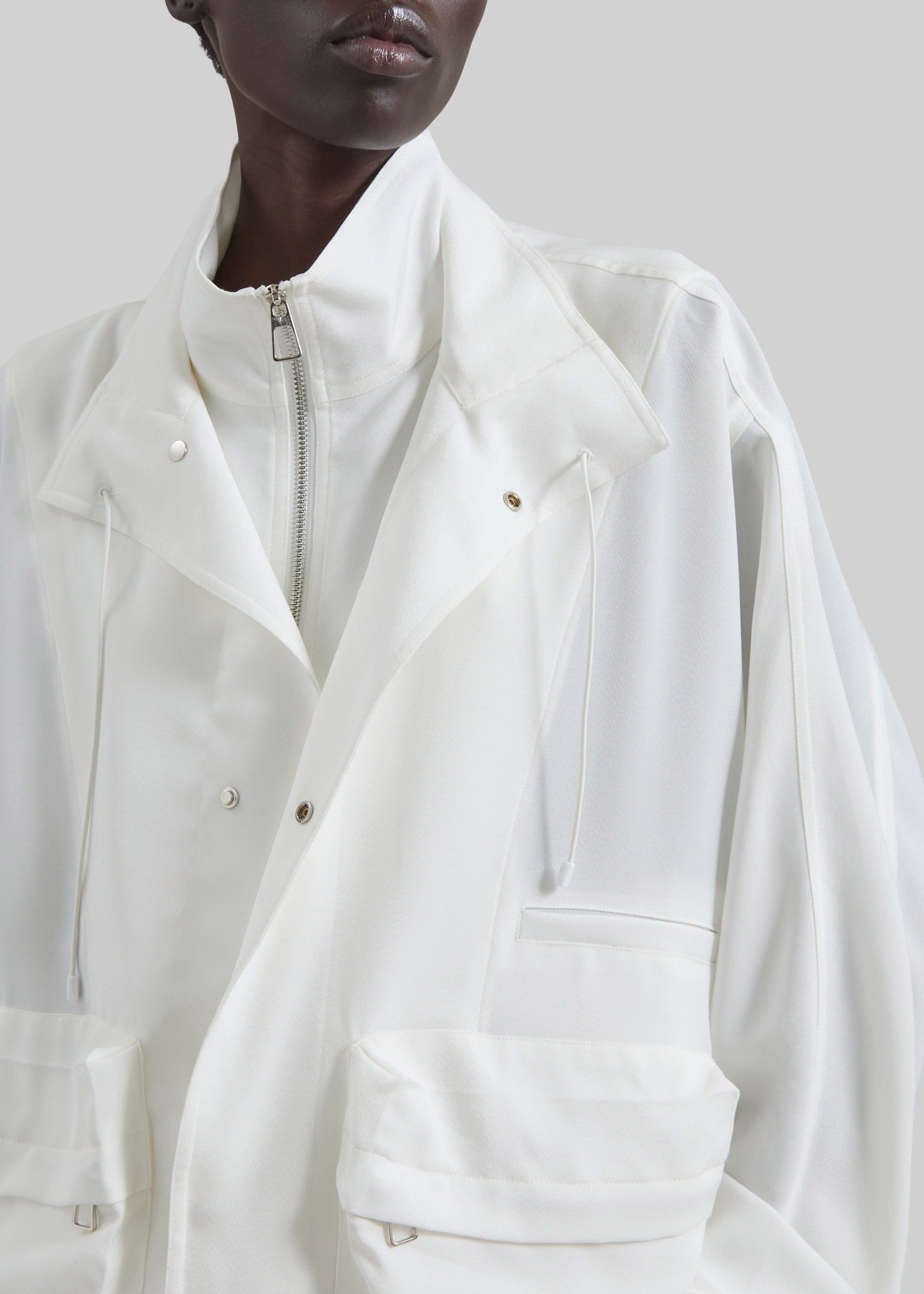 Breya Fluid Jacket - White – The Frankie Shop