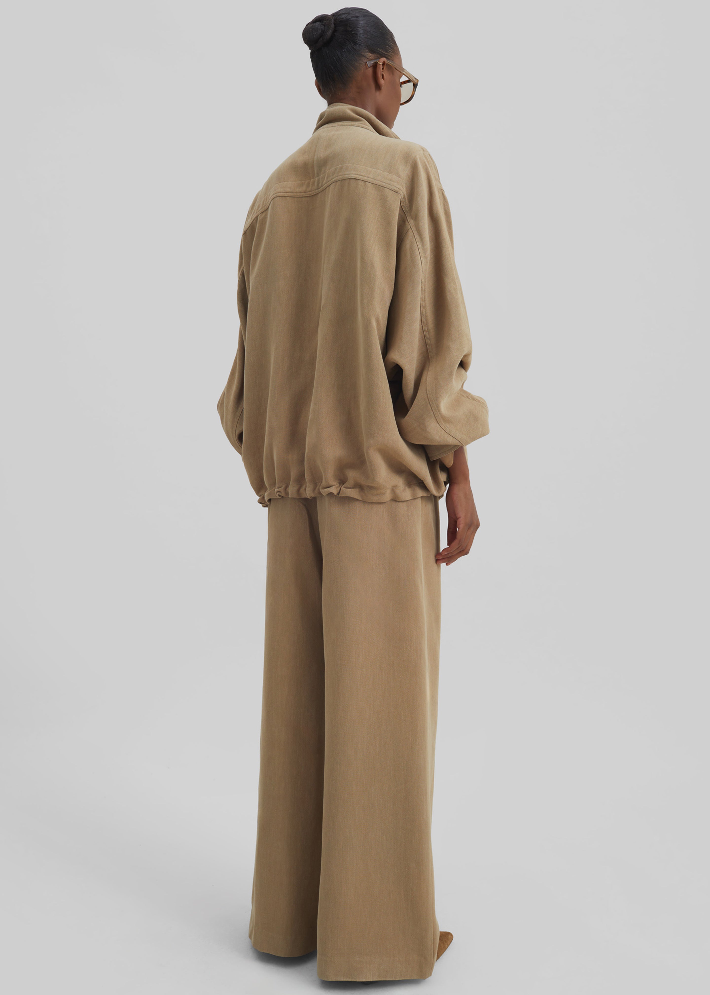 Breya Linen Fluid Jacket - Camel – The Frankie Shop