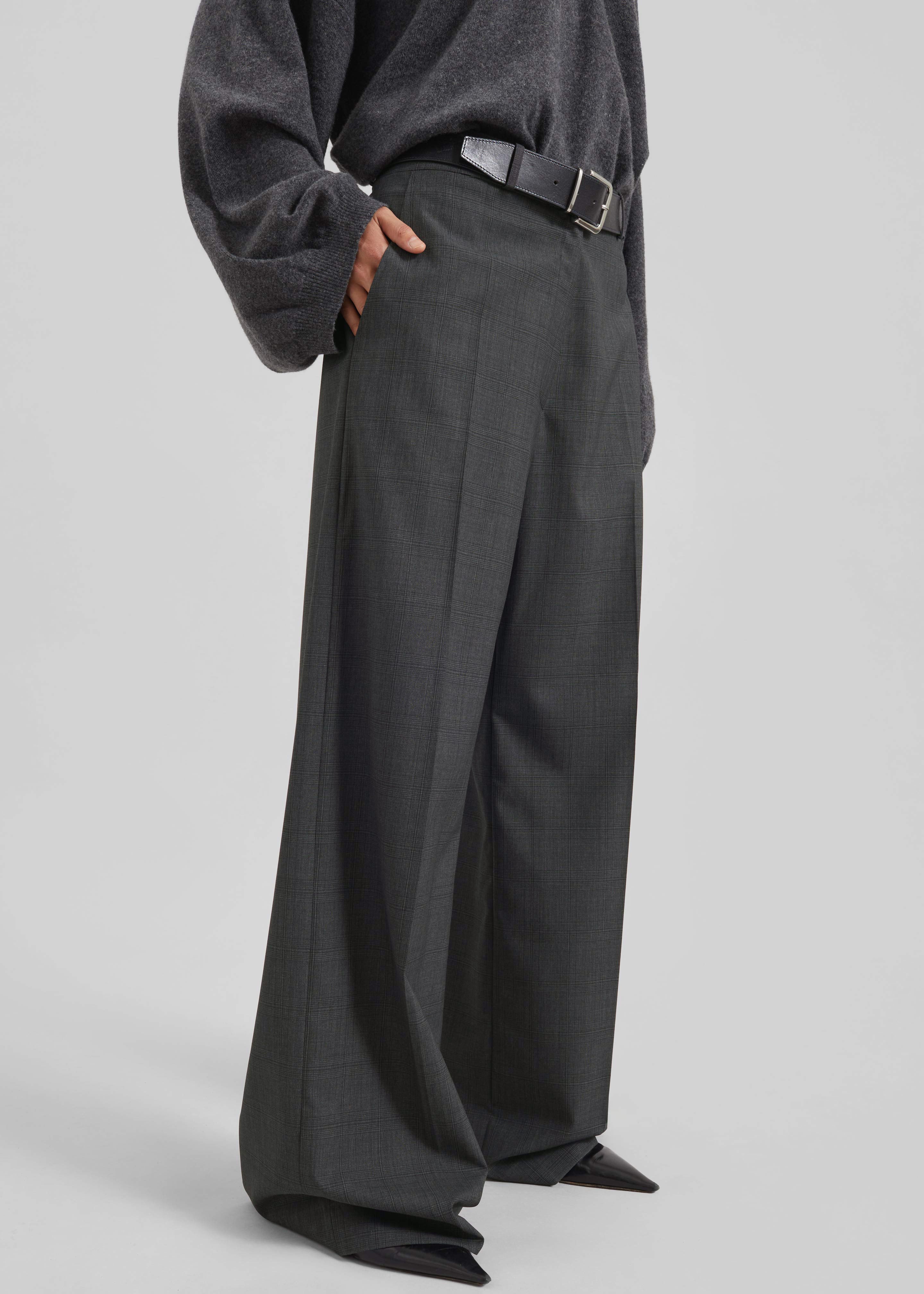 Brickell Plaid Trousers - Dark Grey – The Frankie Shop