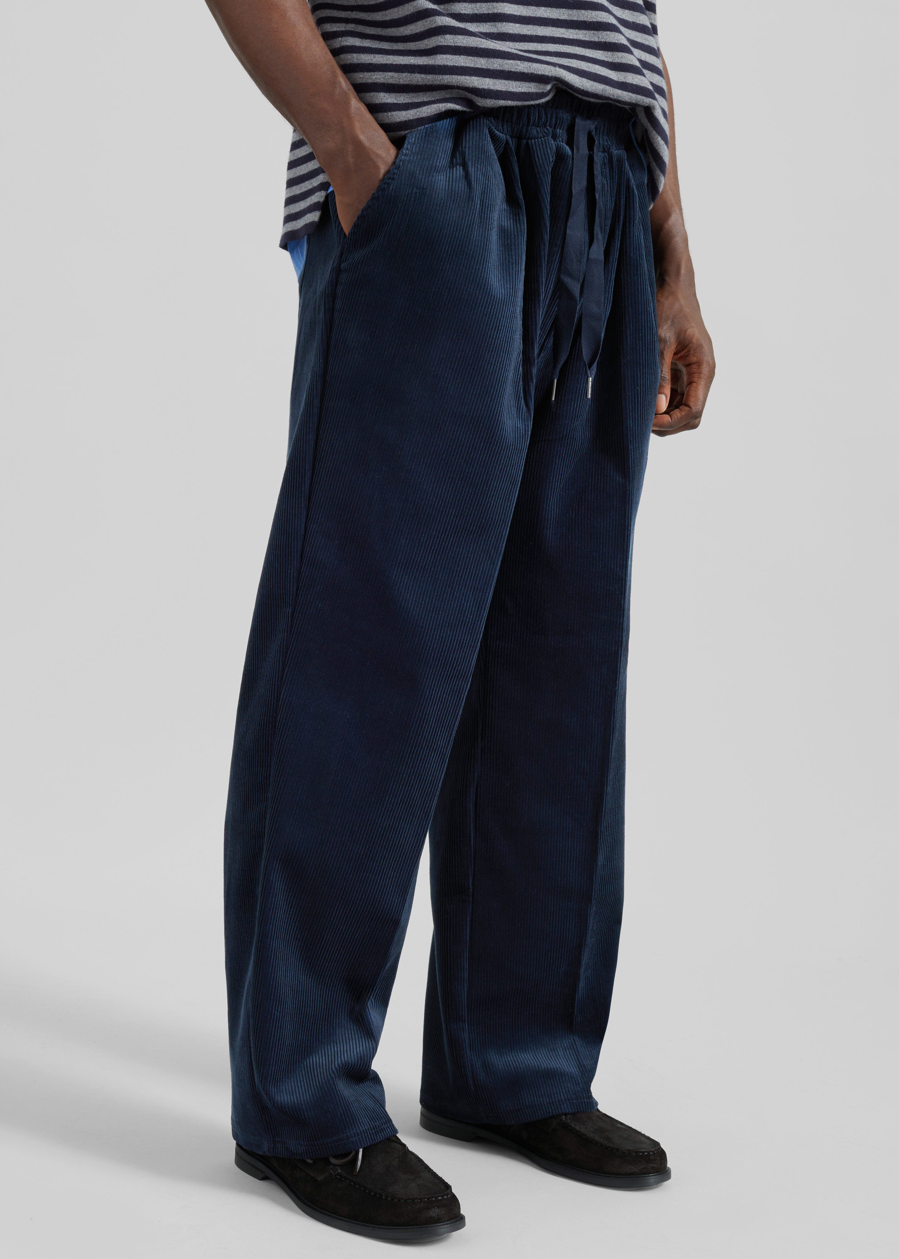 Brixton Corduroy Joggers - Navy – The Frankie Shop