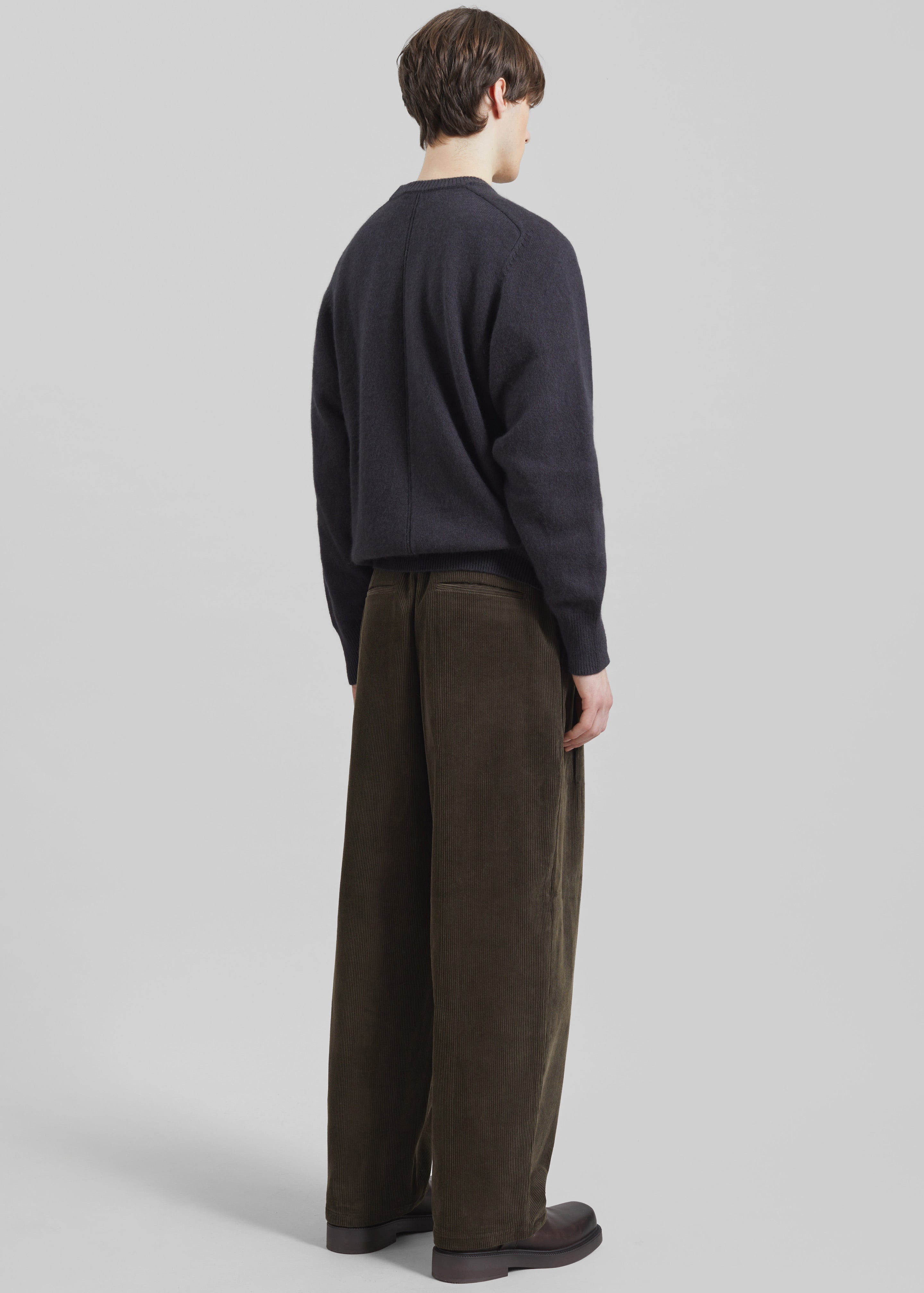 Bryant Corduroy Pants - Brown - 8