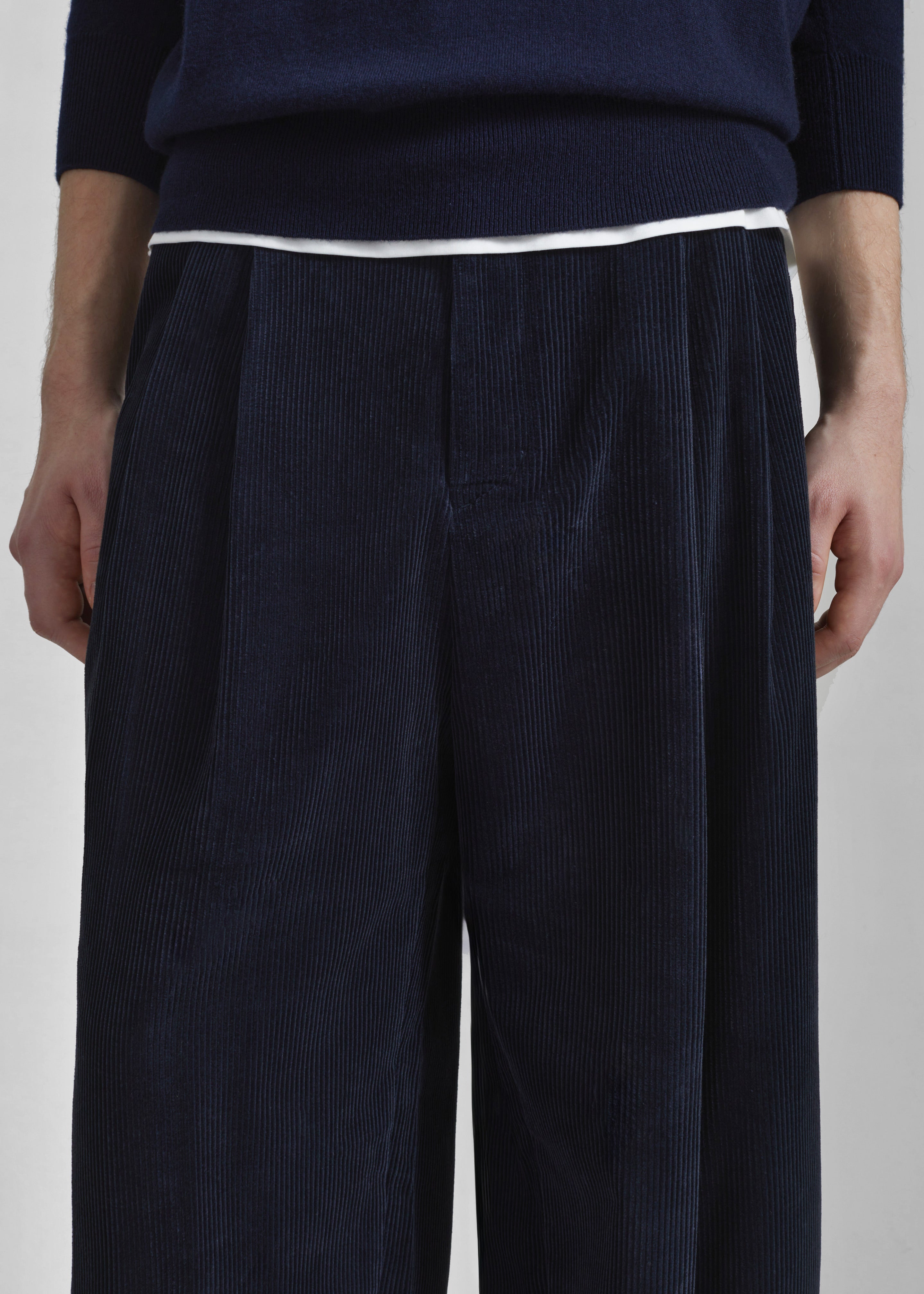Bryant Corduroy Pants - Dark Navy – The Frankie Shop