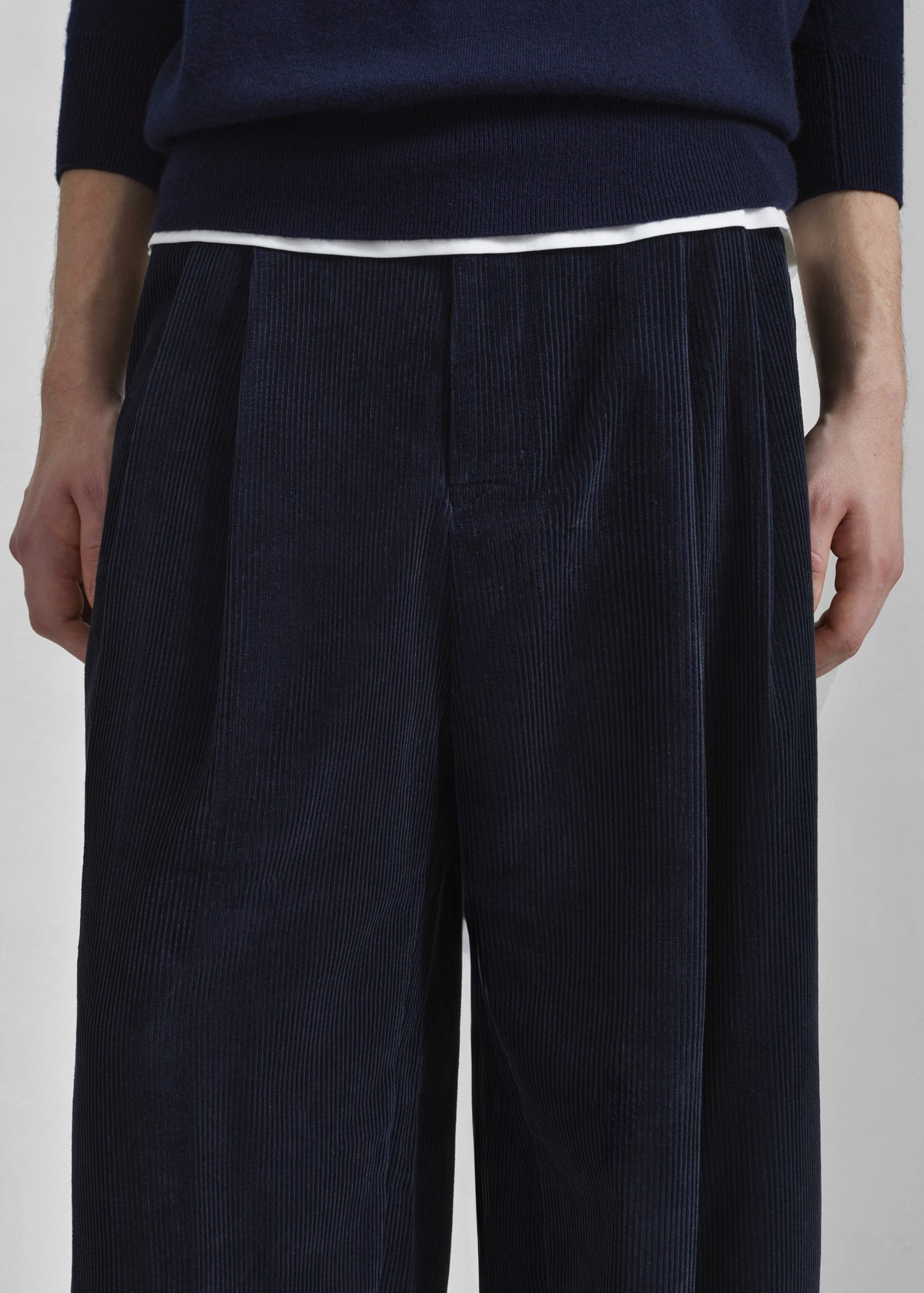 Bryant Corduroy Pants - Dark Navy - 4