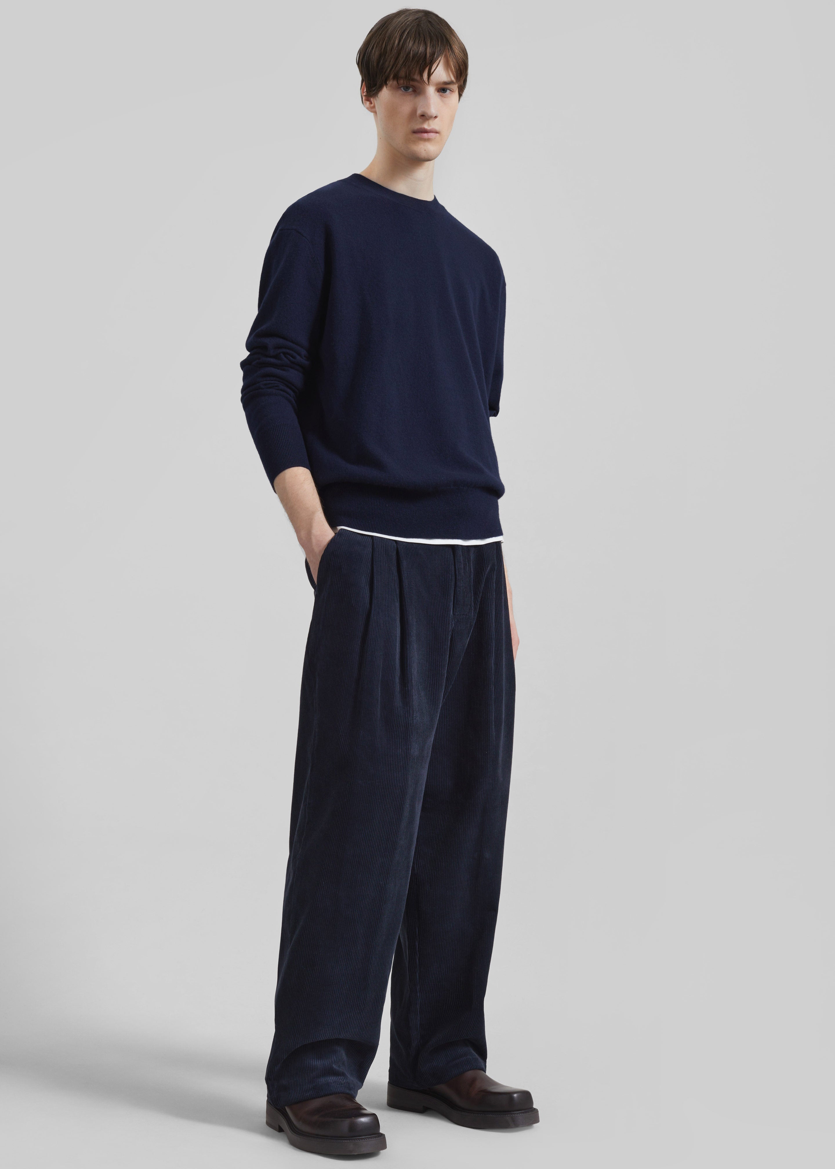Bryant Corduroy Pants - Dark Navy – The Frankie Shop