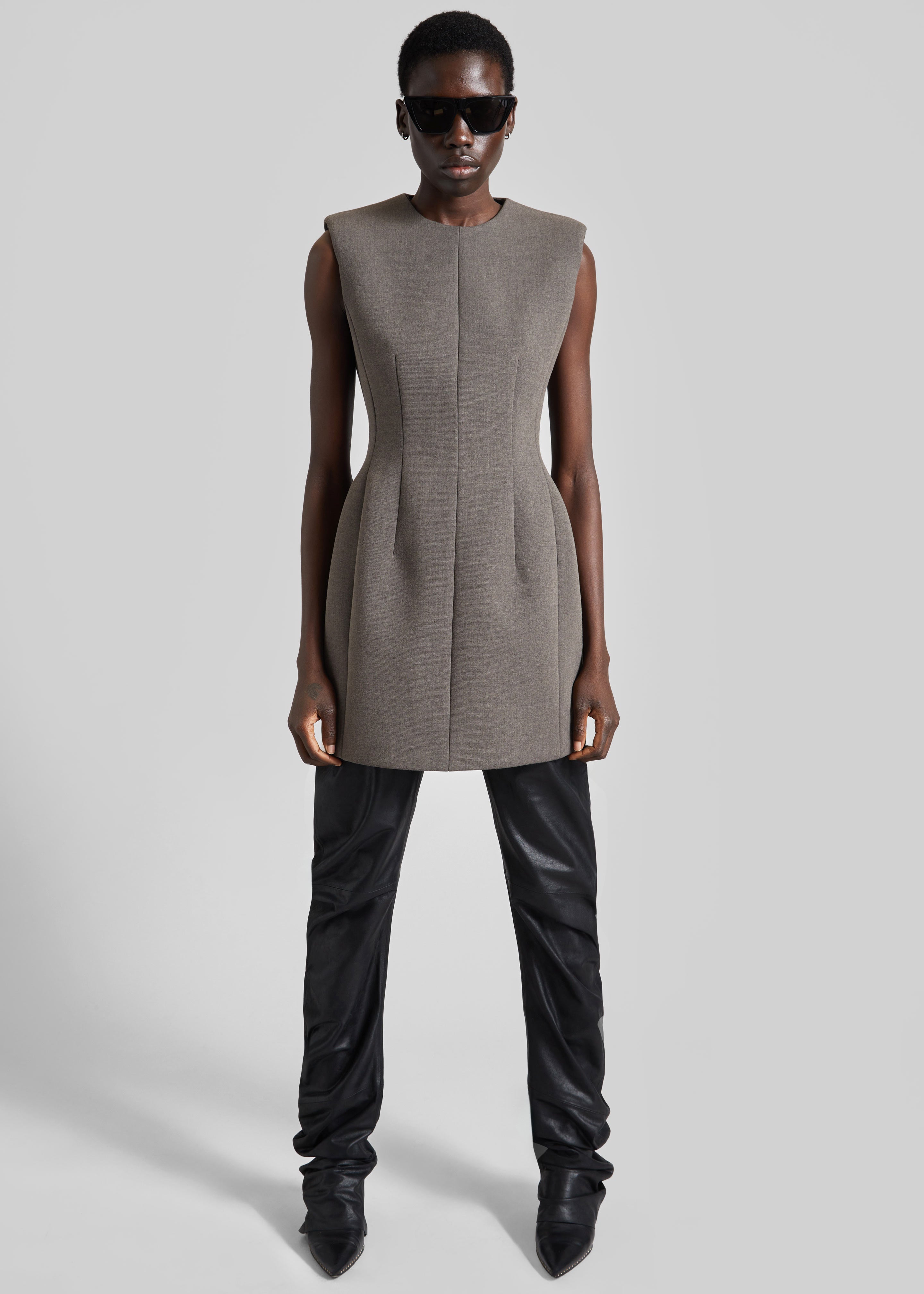 The Essentials – The Frankie Shop