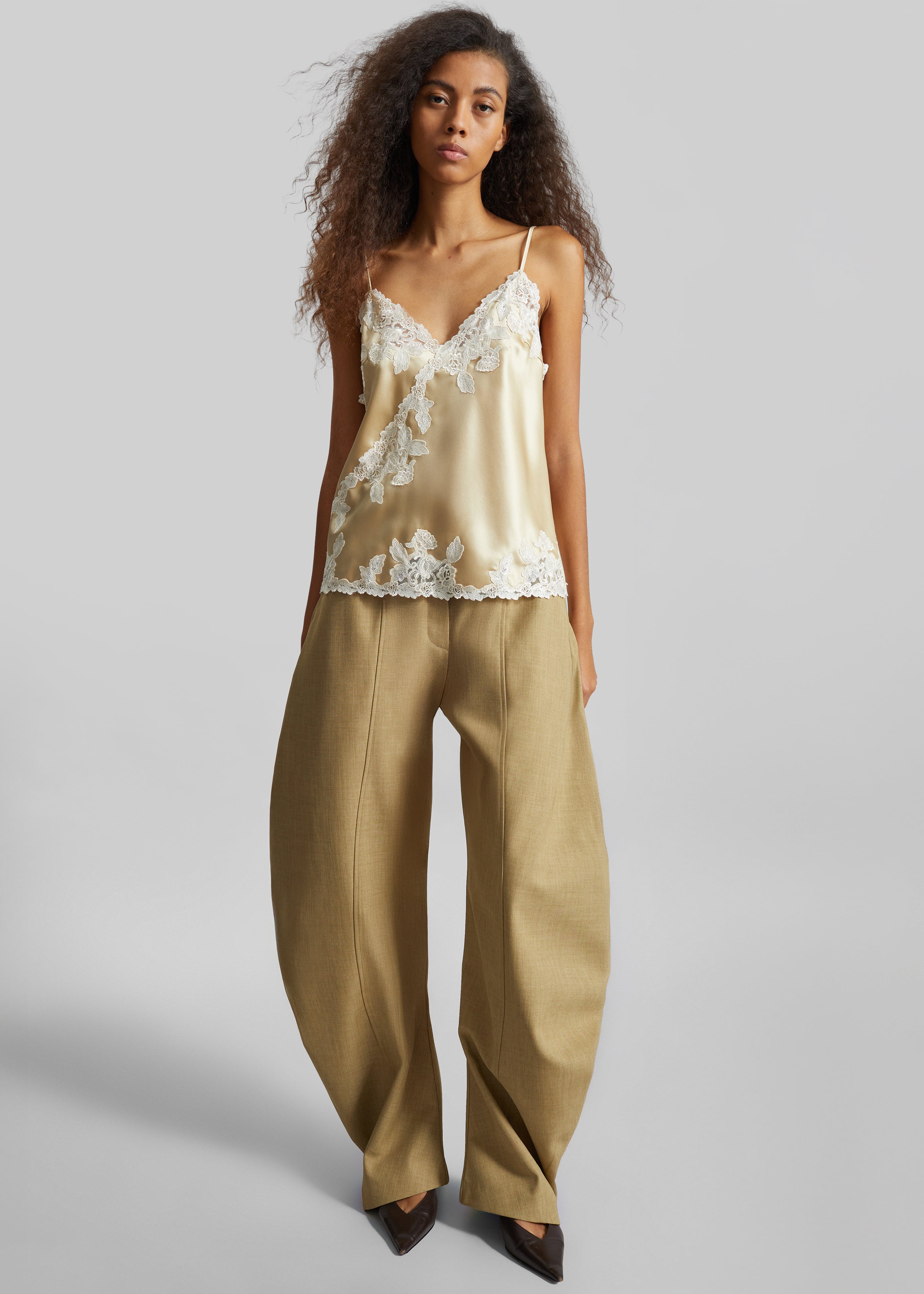 By Malene Birger ベスト By Malene Birger Trinola Top - Deep Lichen Green – The Frankie Shop