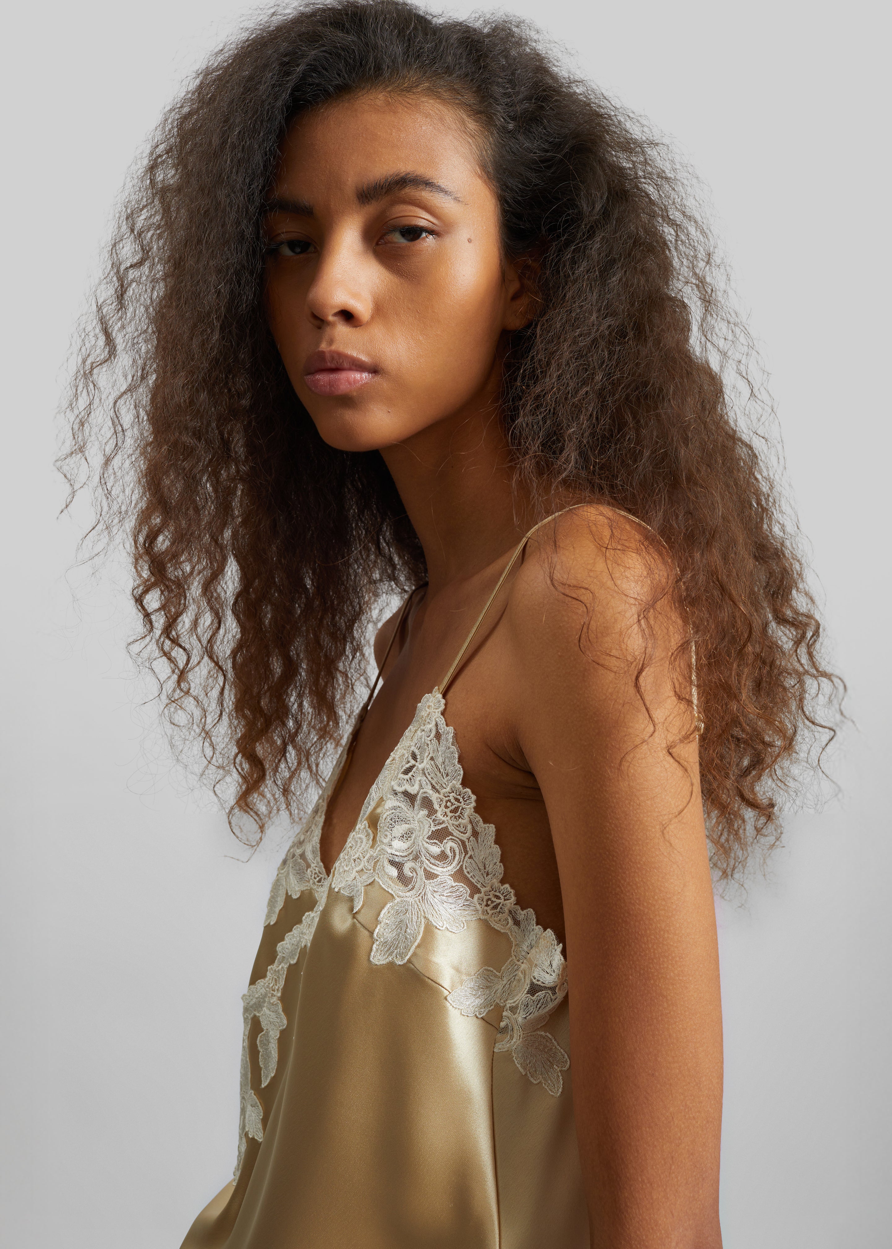 By Malene Birger ベスト By Malene Birger Trinola Top - Deep Lichen Green – The Frankie Shop