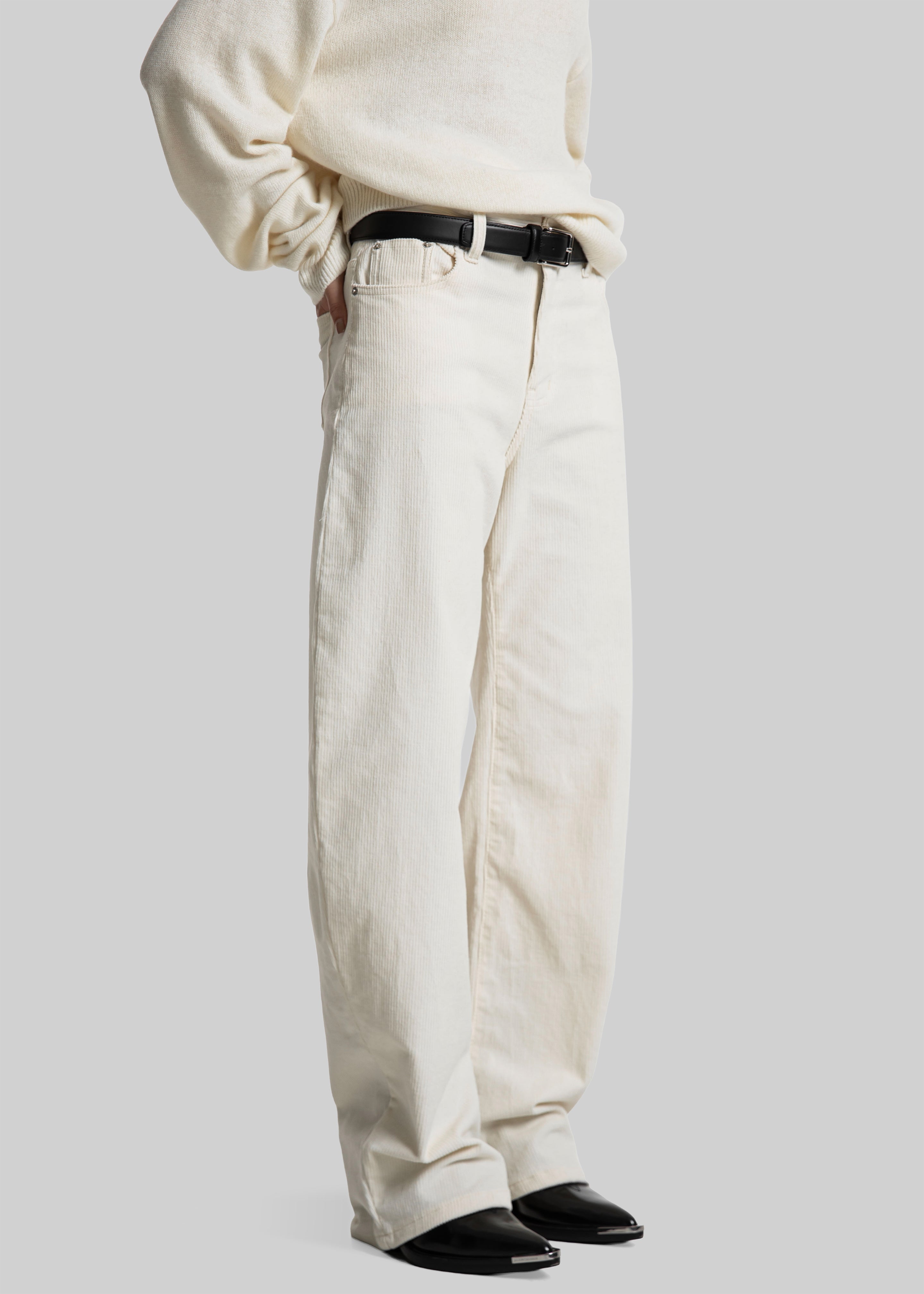 Caistor Corduroy Barrel Leg Pants - Ivory – The Frankie Shop