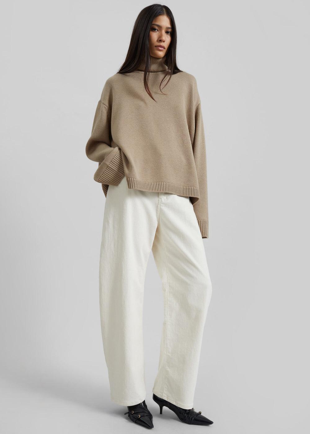 Caistor Corduroy Barrel Leg Pants - Ivory