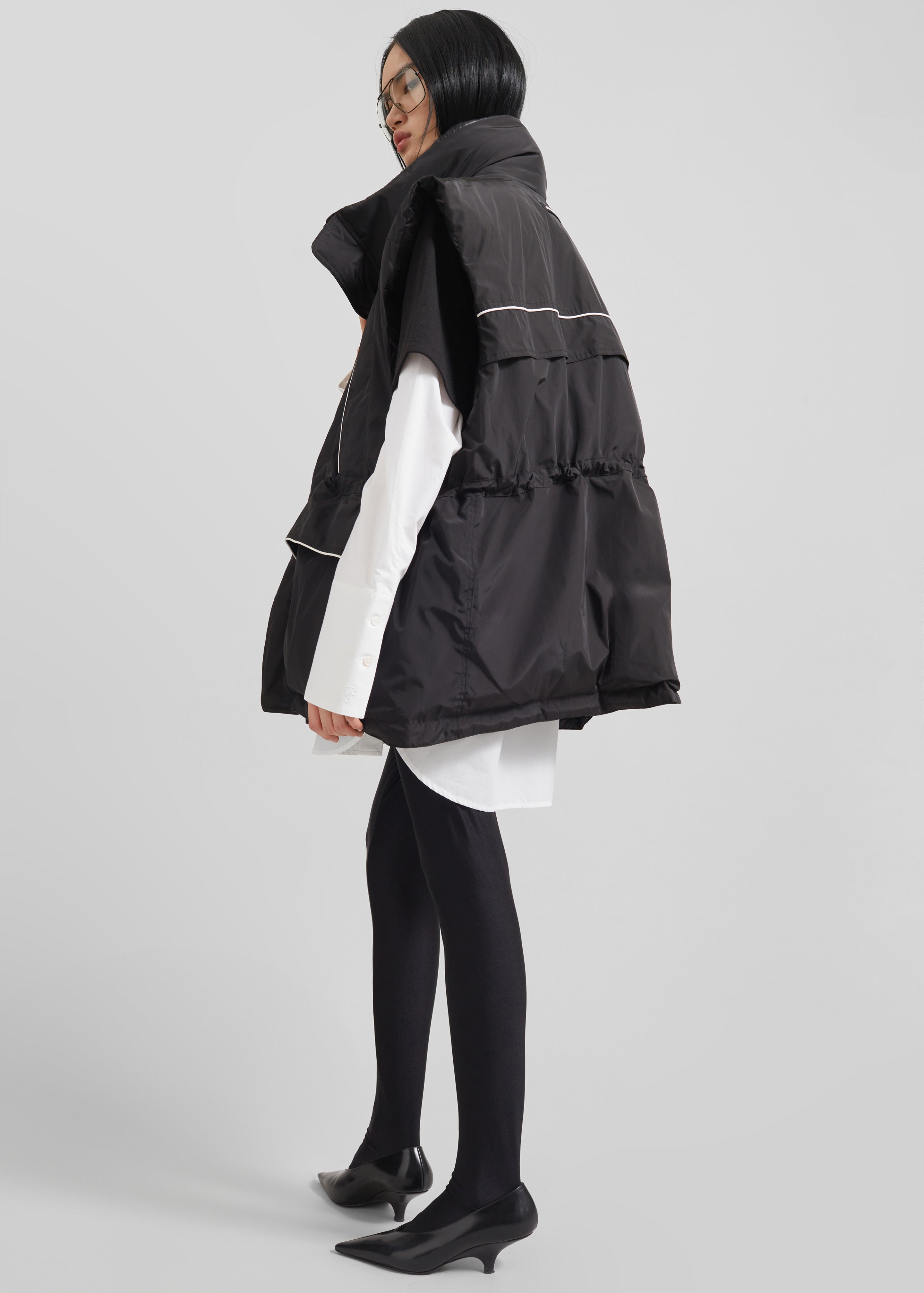 Calais Oversized Sleeveless Puffer Jacket - Black - 7