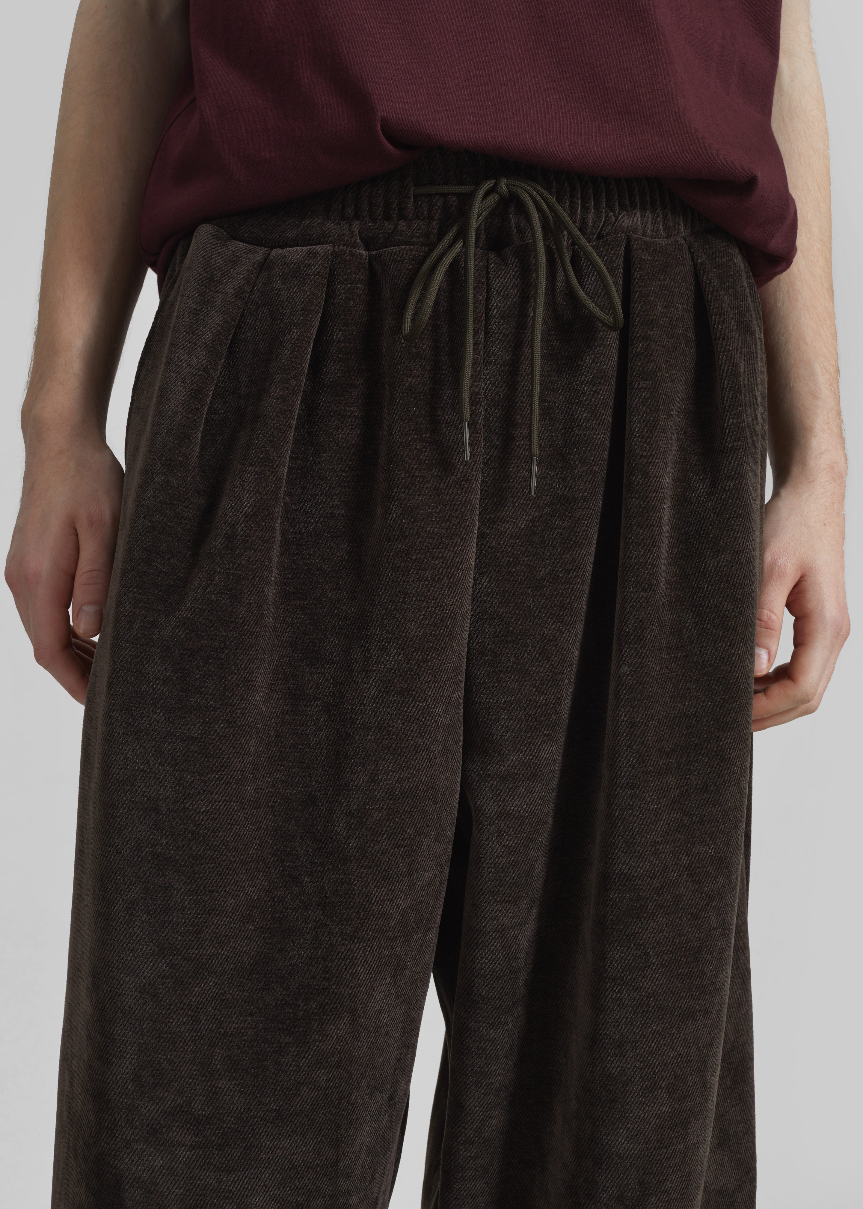 Caleb Velvet Joggers - Brown - 2