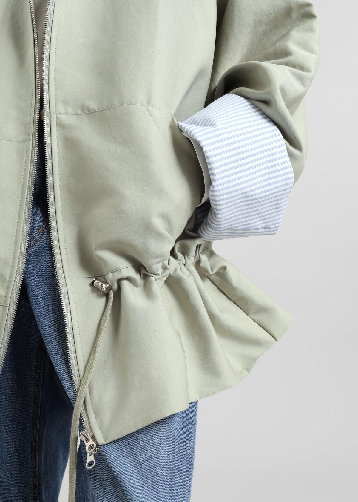 Calvor Drawstring Jacket - Sage
