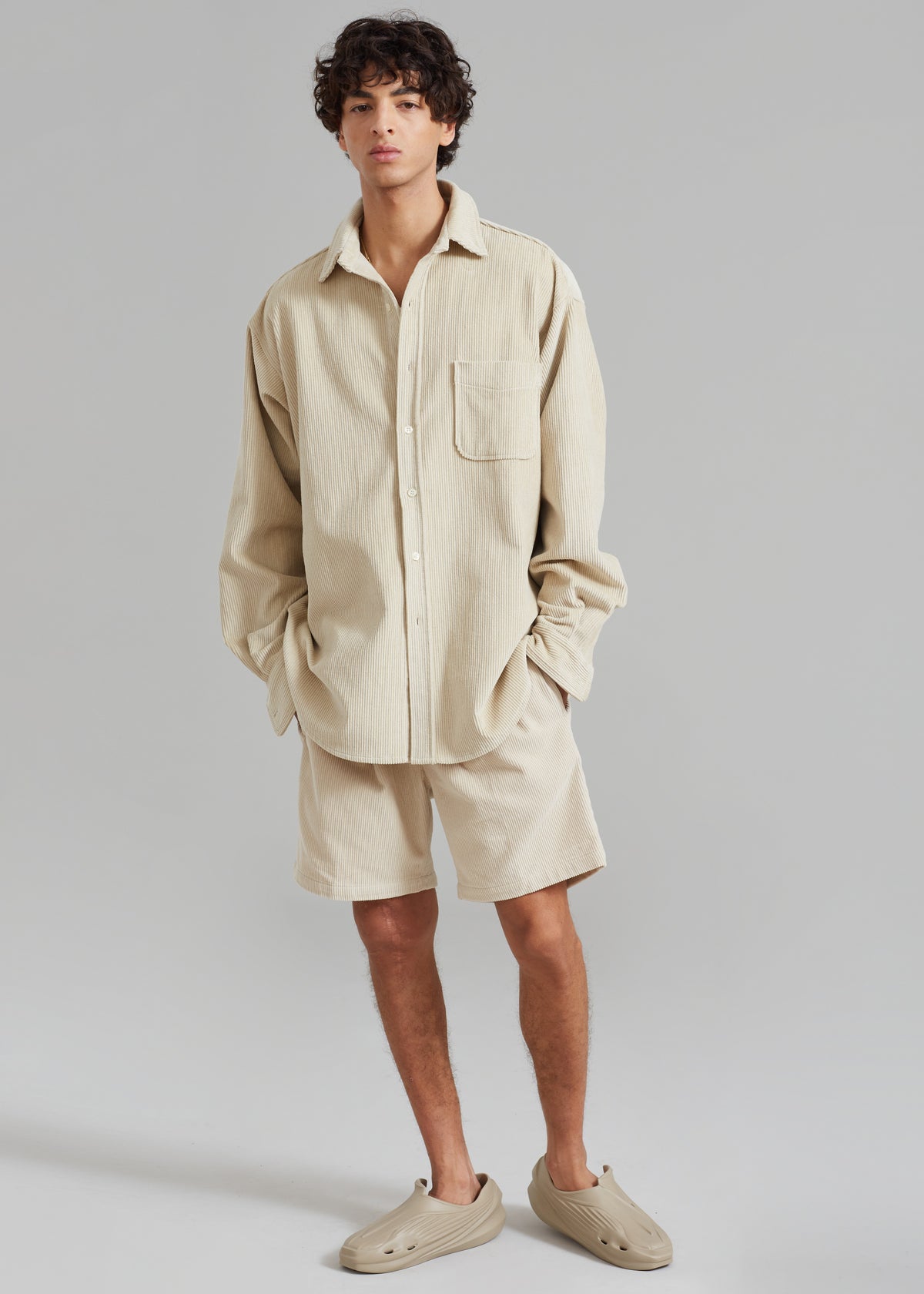 cream dress shorts Cream Pleated Dress Shorts M