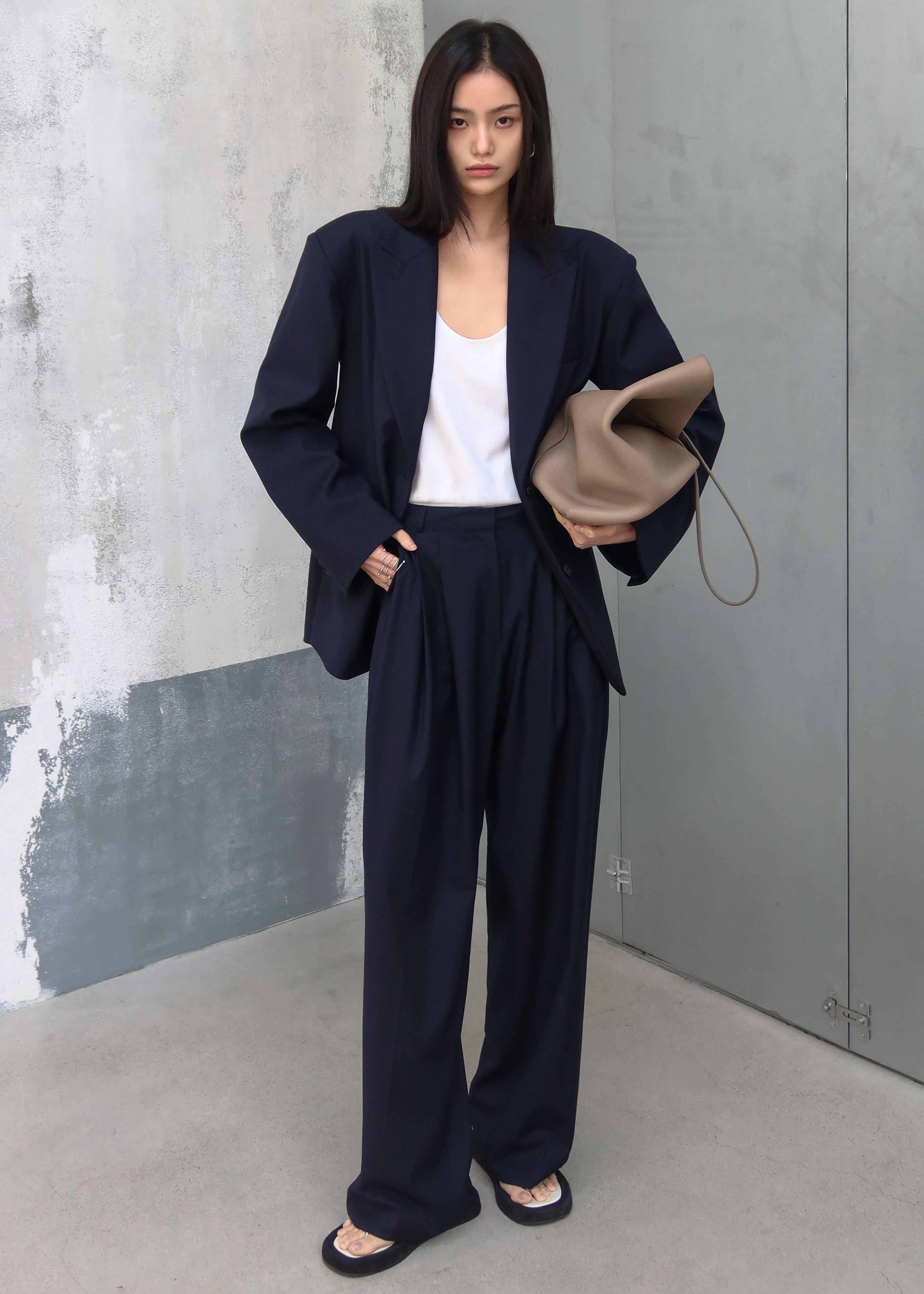 Canmore Double Vent Blazer - Navy - 4