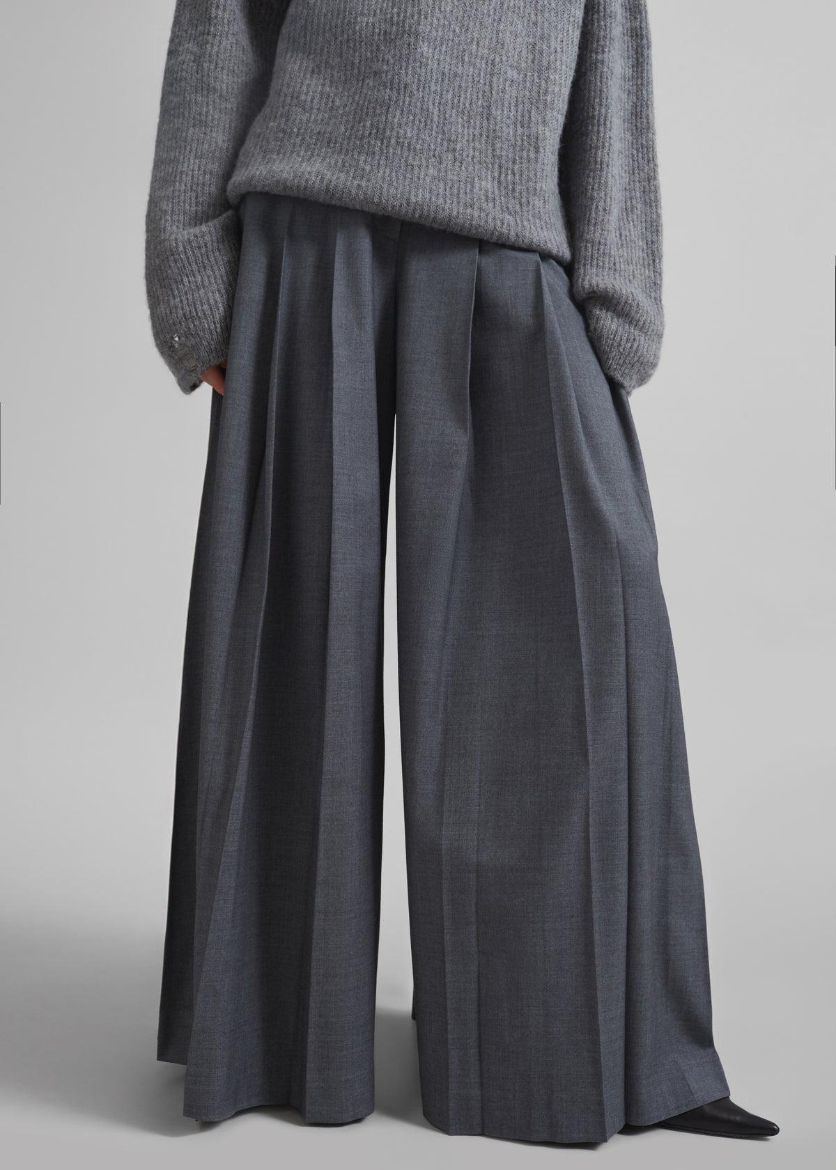 Carrick Pleated Wide Trousers - Dark Grey Melange - 3
