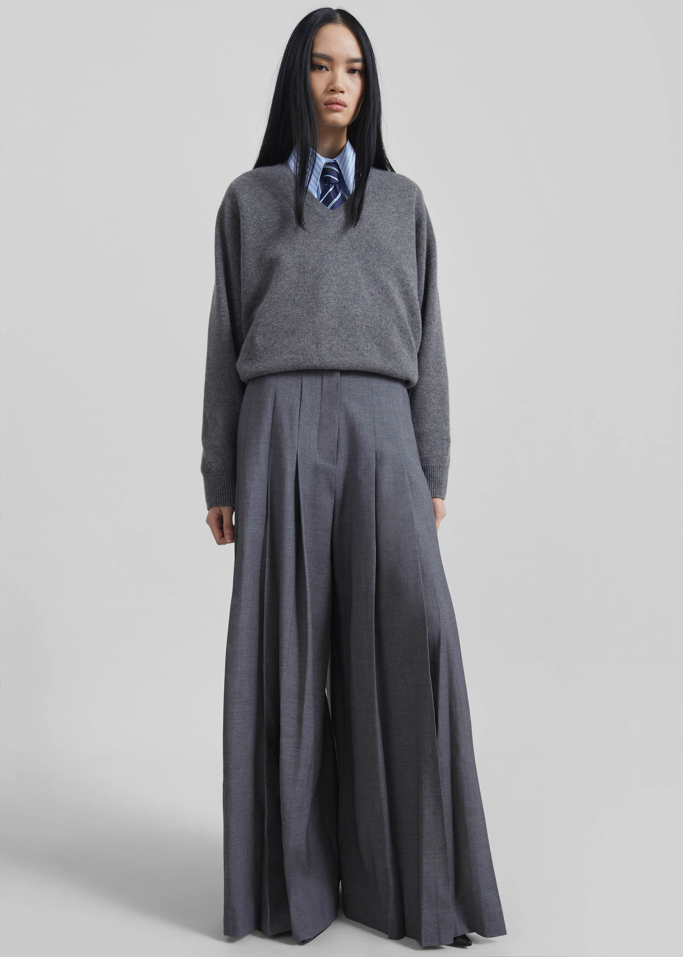 Carrick Pleated Wide Trousers - Dark Grey Melange - 12