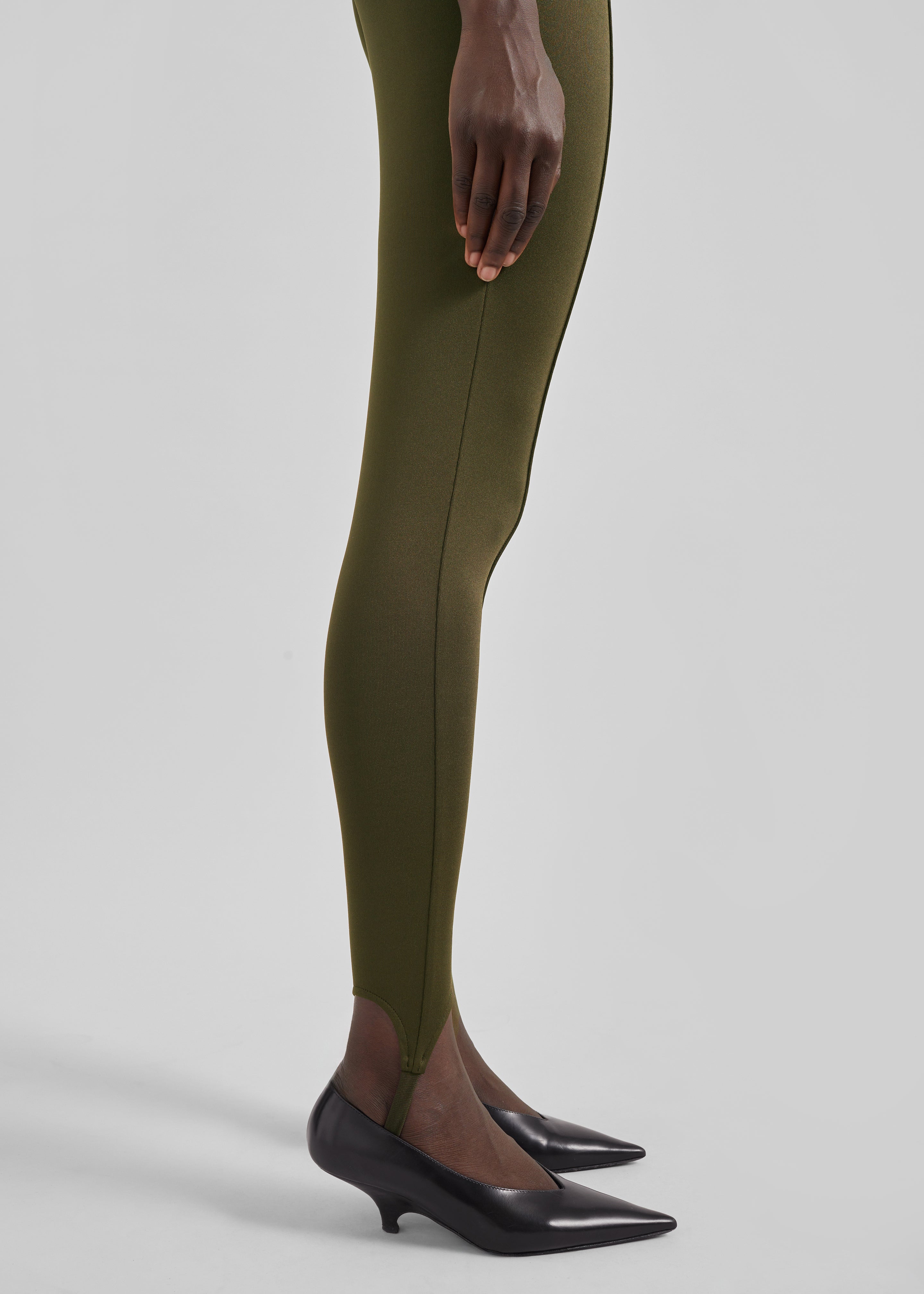 Caserta Stirrup Leggings - Olive – The Frankie Shop