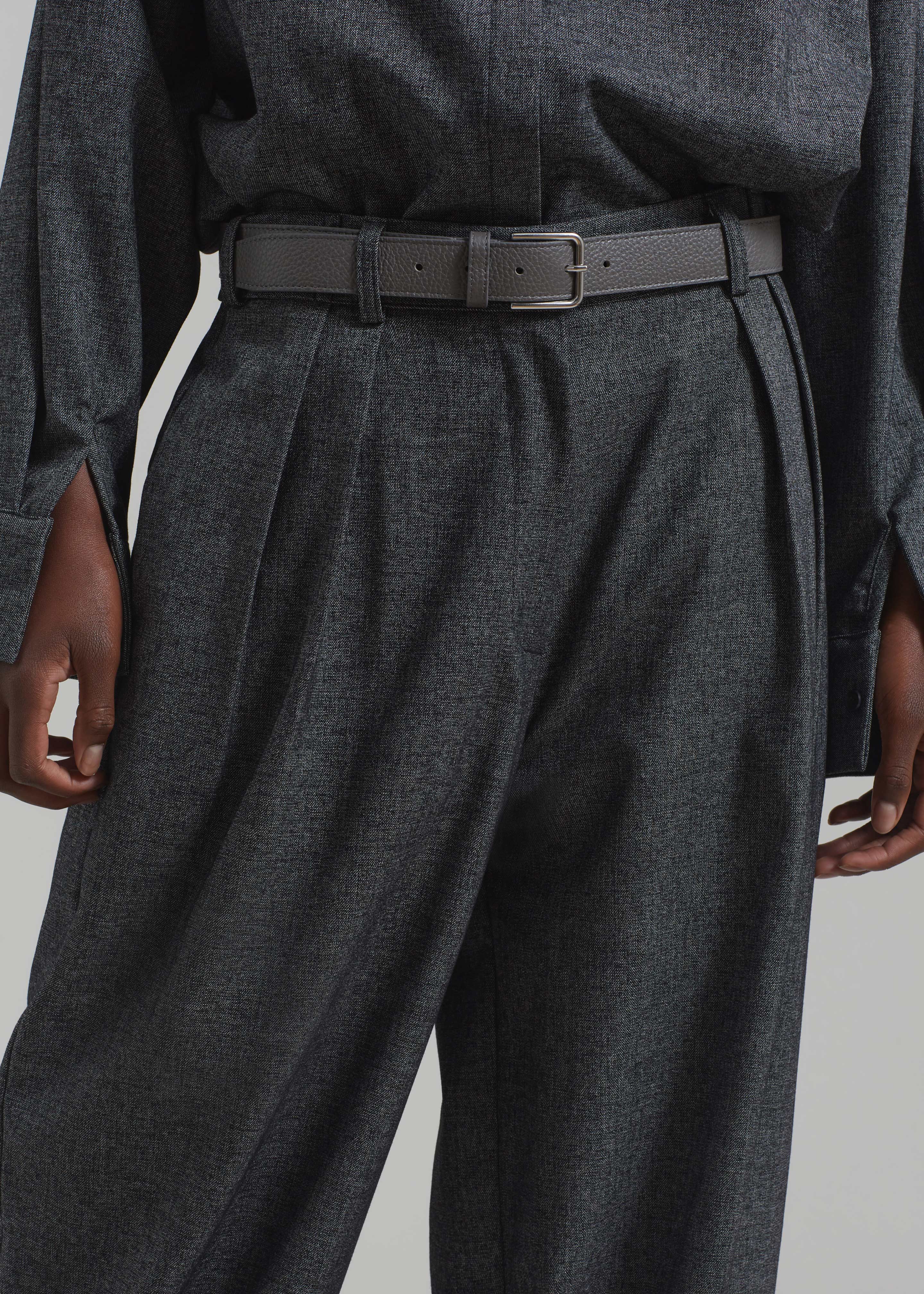 Casey Pleated Trousers - Charcoal - 3