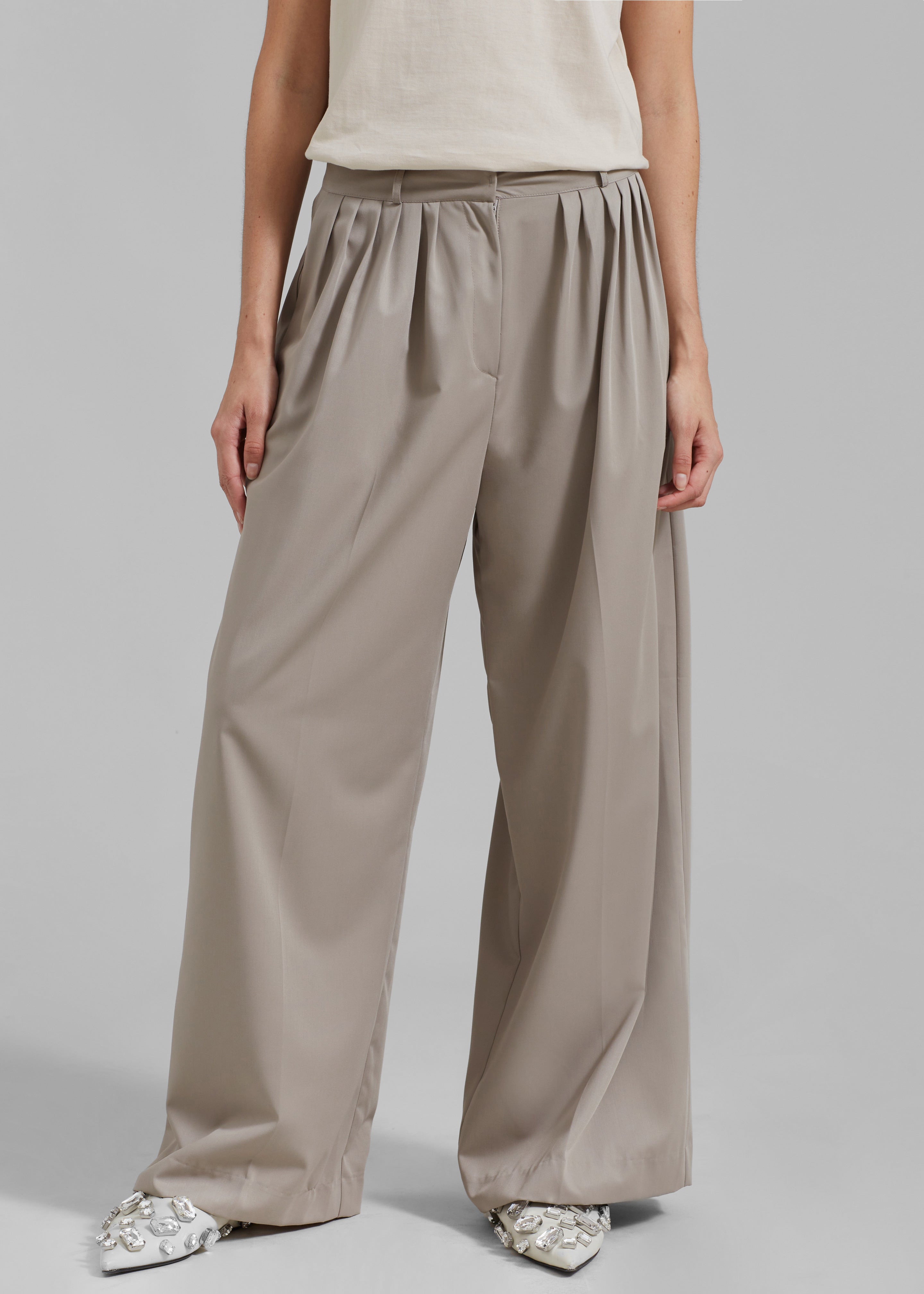 Catalina Pleated Trousers - Grey - 4