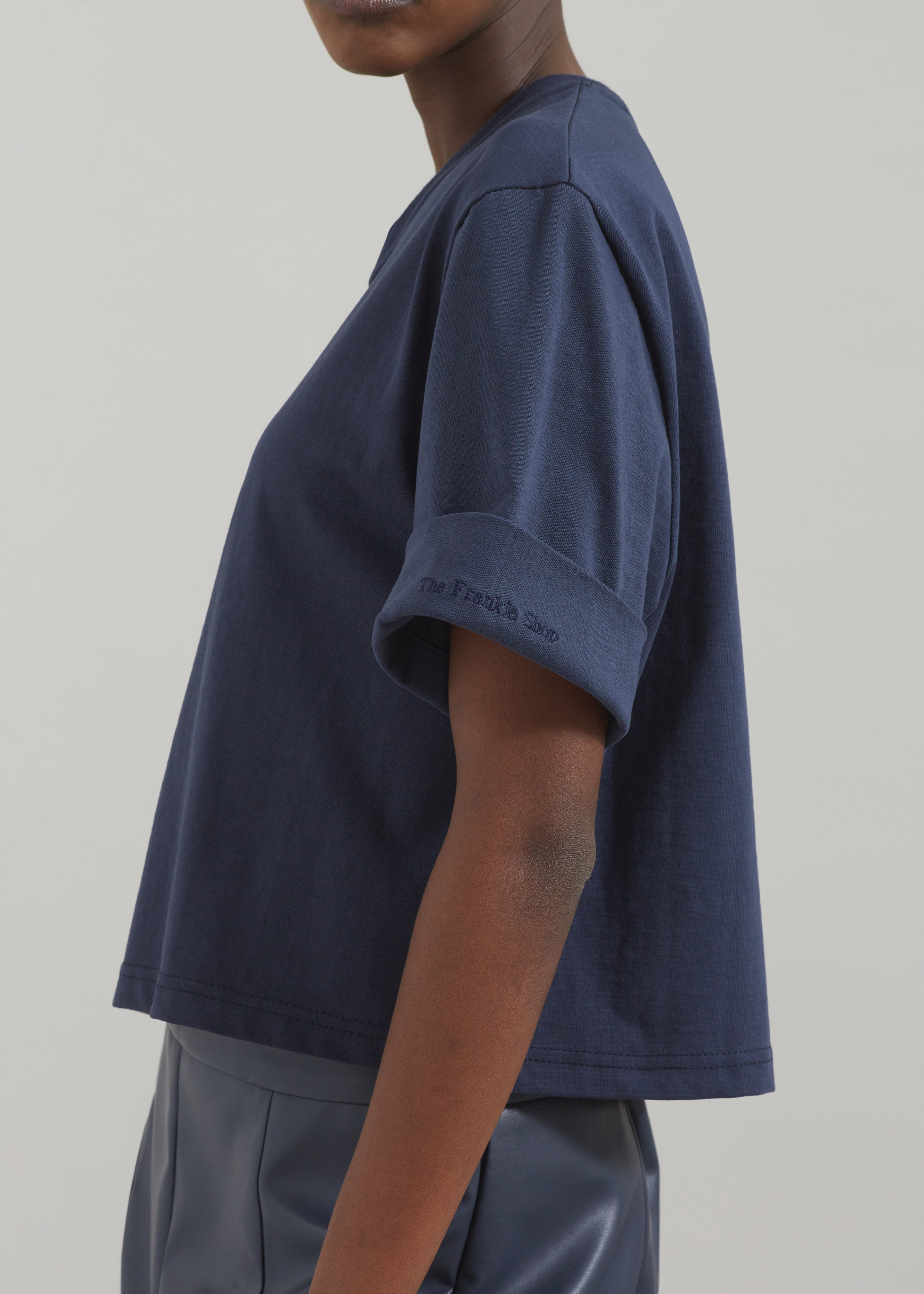 Cece T-Shirt - Navy - 2