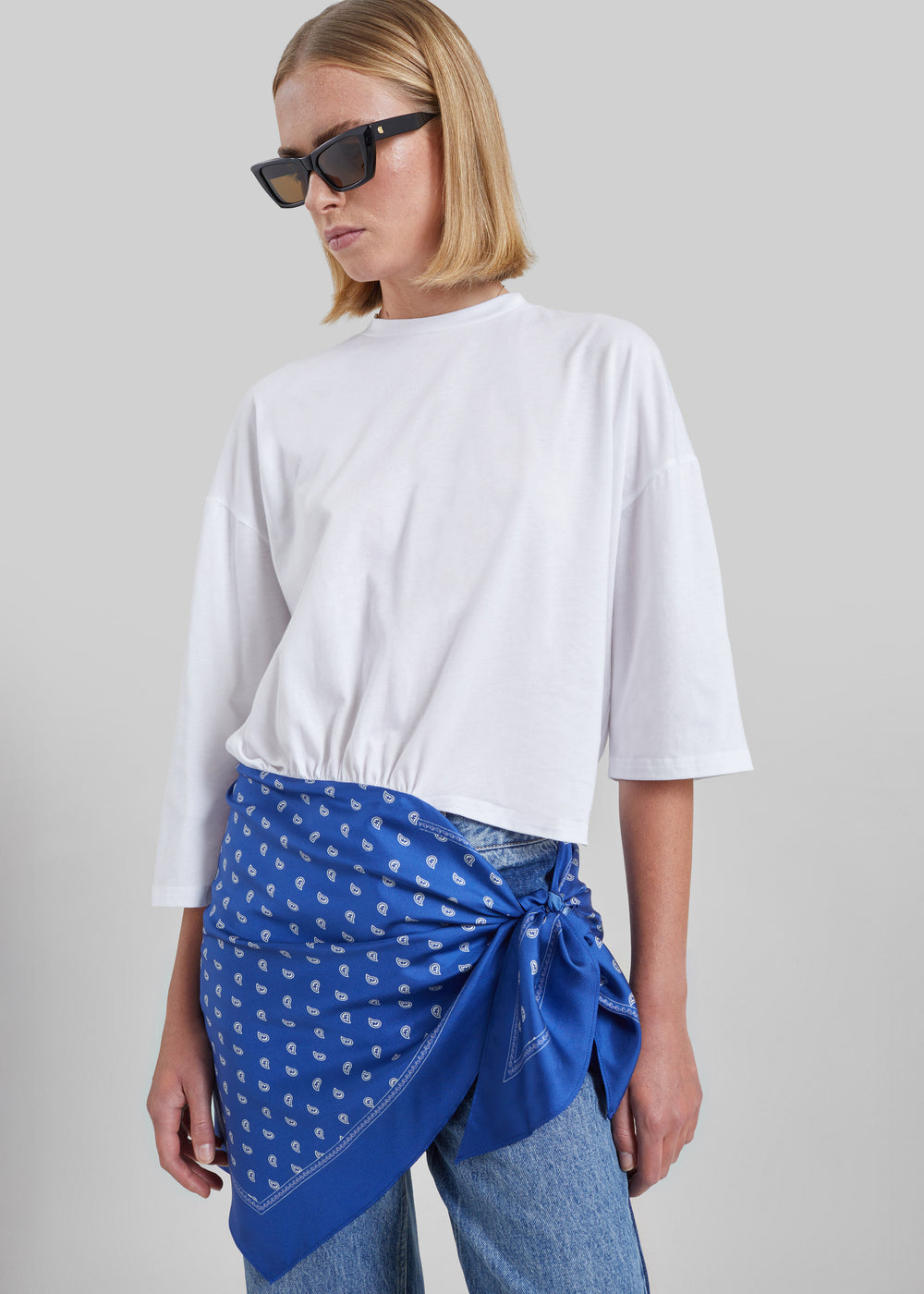Christopher Esber Bandana Scarf Pareo Tee - White/Indigo Bandana Print