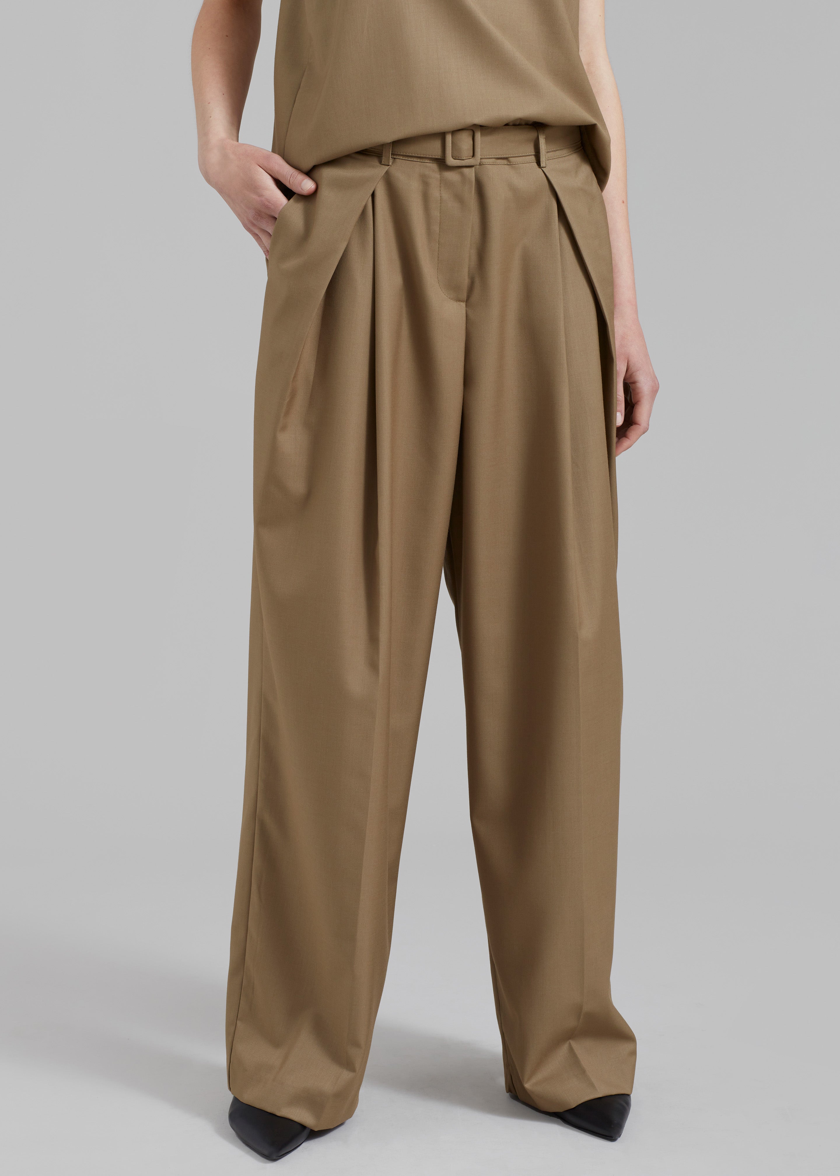 Clay Belted Pants - Desert Taupe - 10