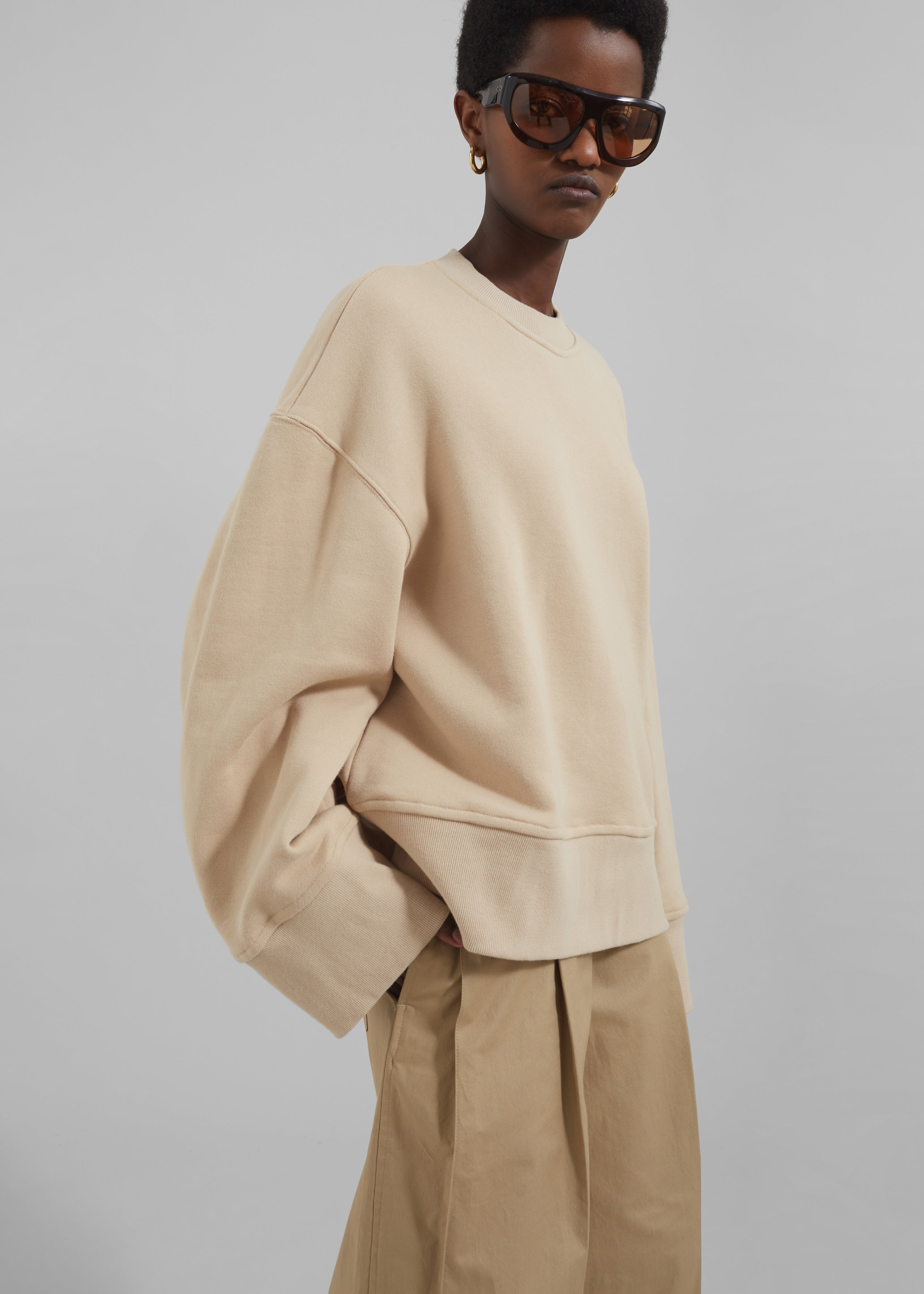 Clea Sweatshirt - Beige - 4