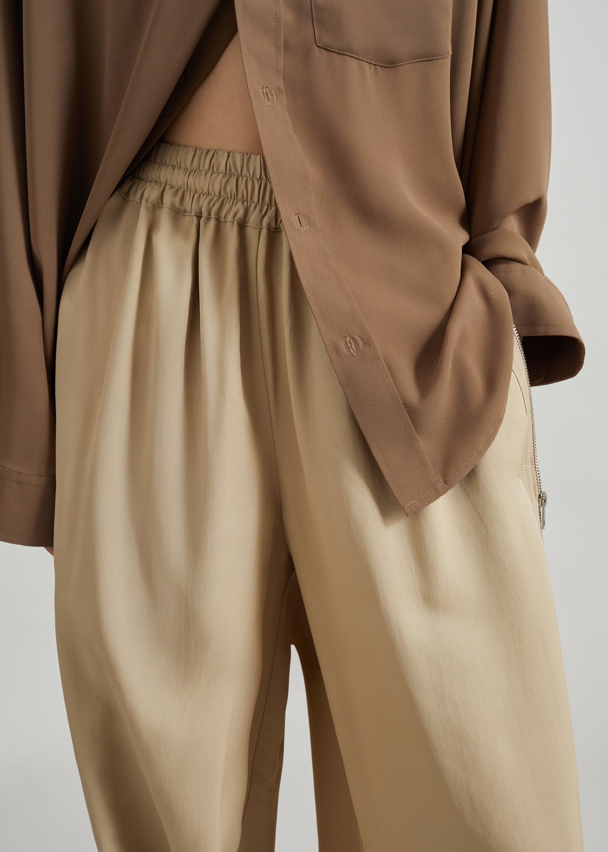 CO Articulated Vented Pants - Khaki