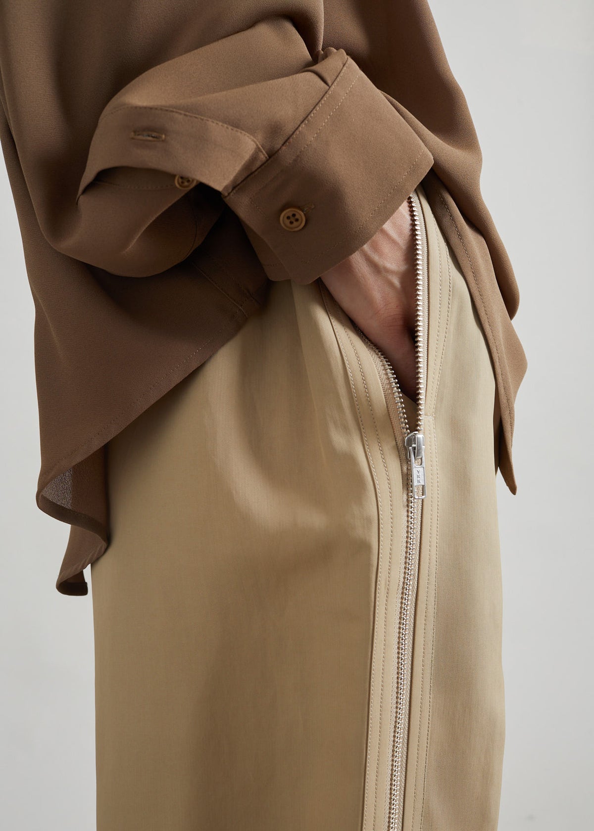 CO Articulated Vented Pants - Khaki